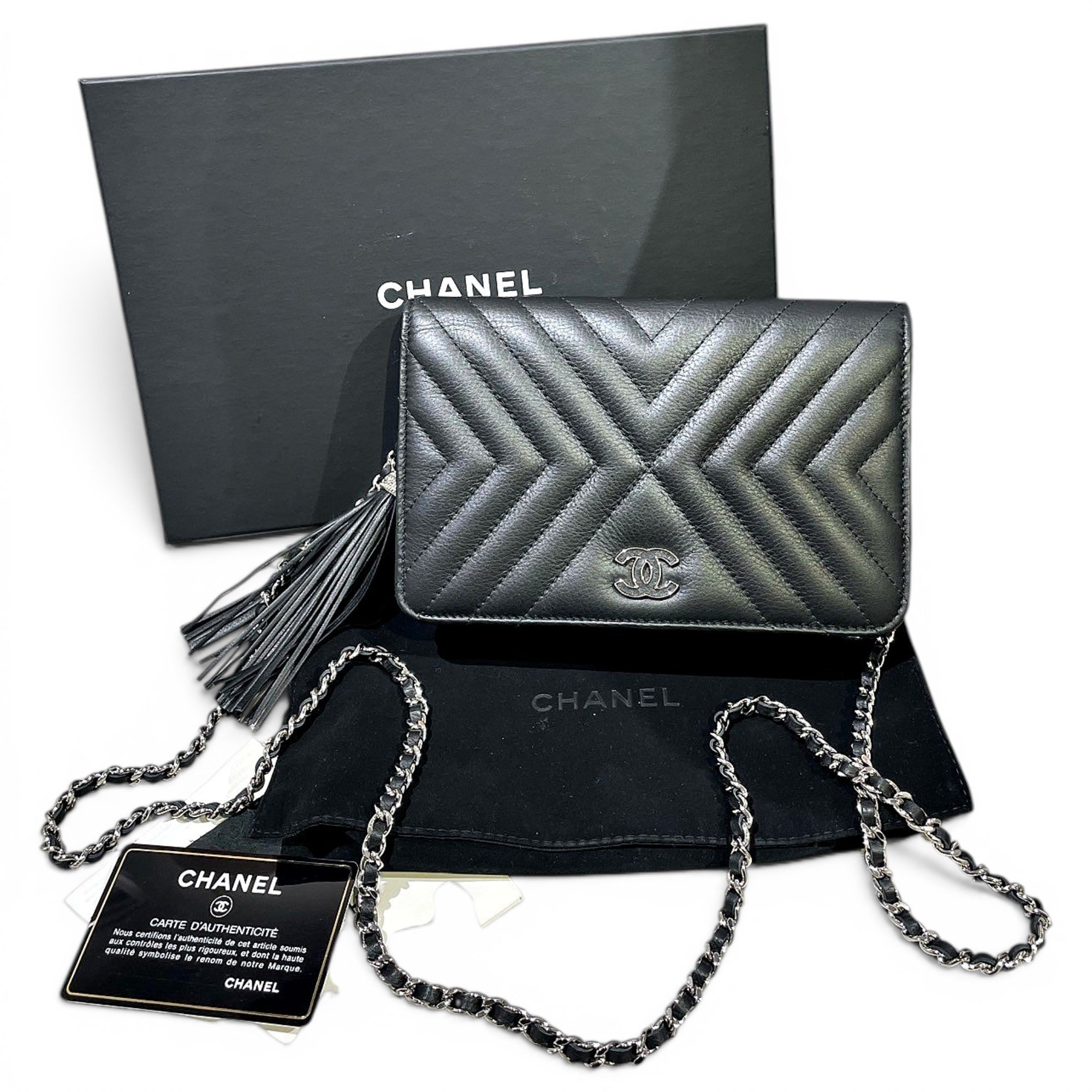 Leather handbag