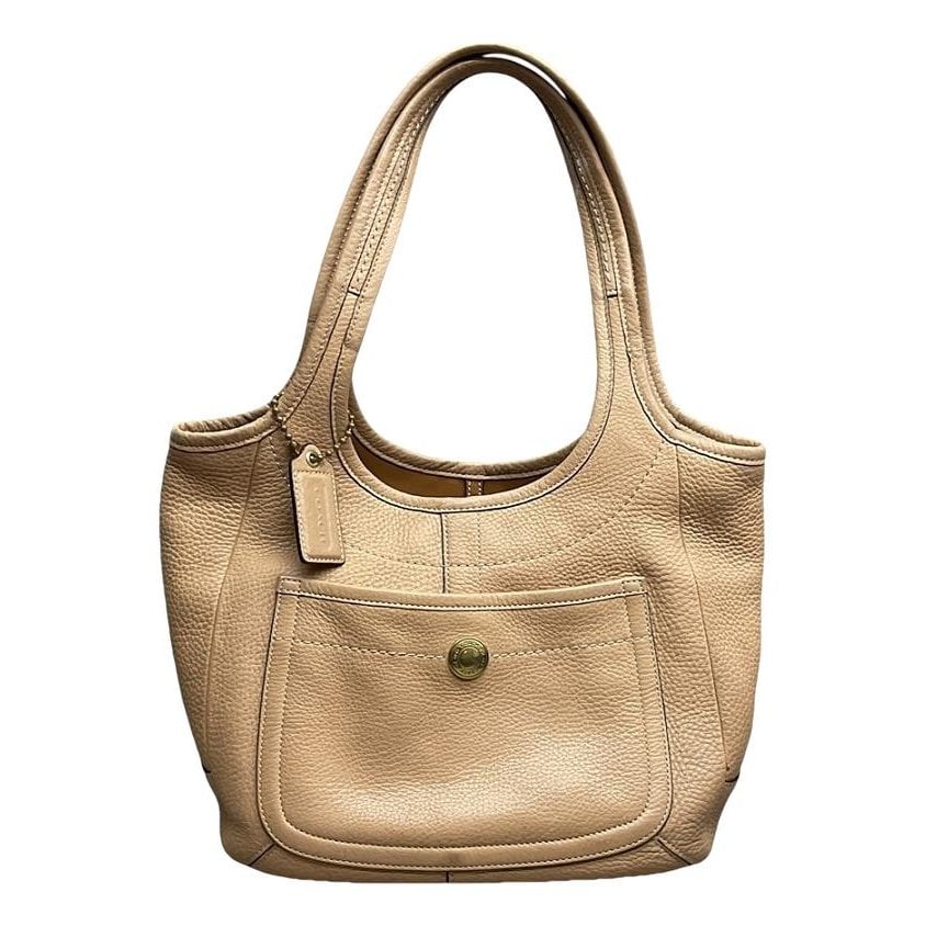 Leather tote