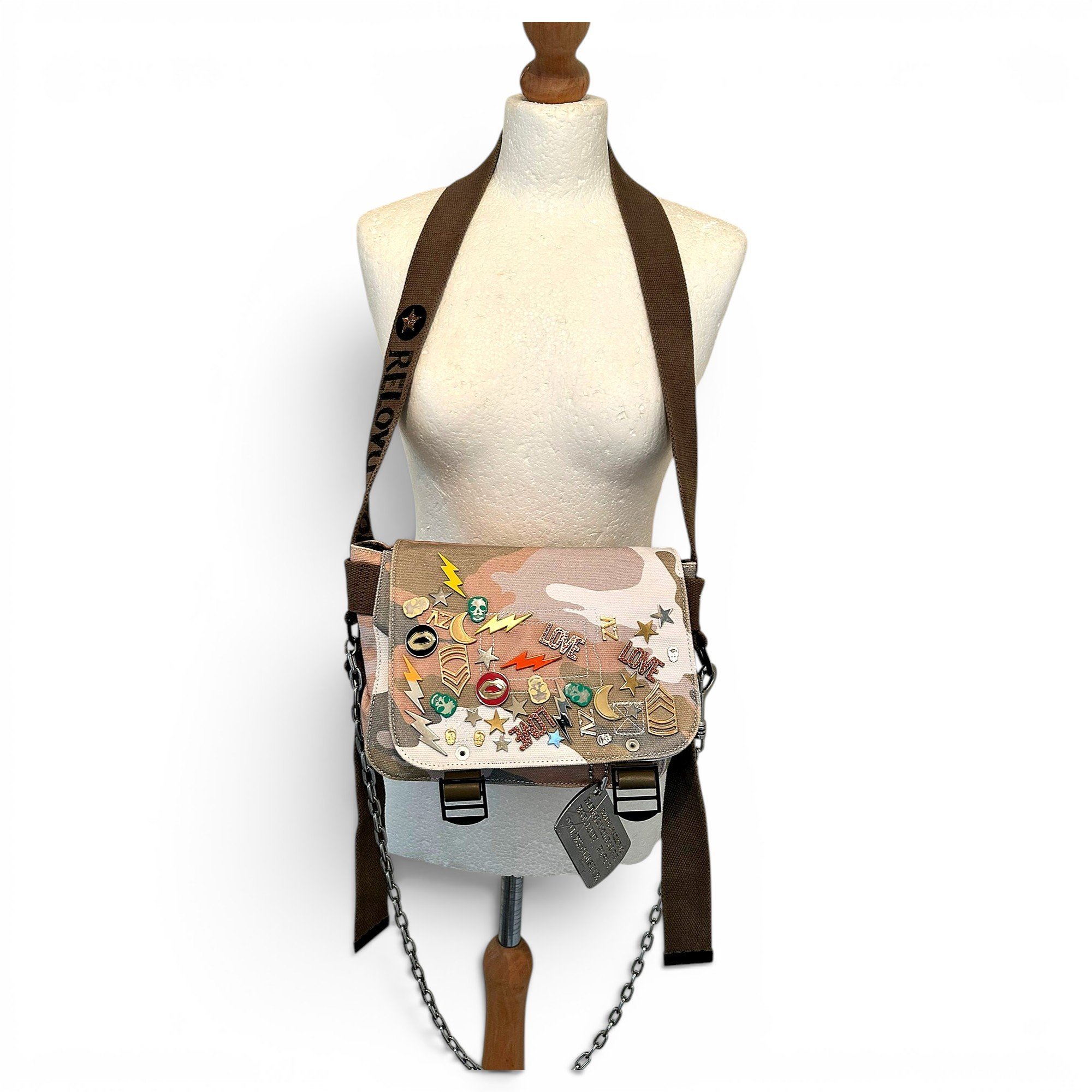Cloth satchel