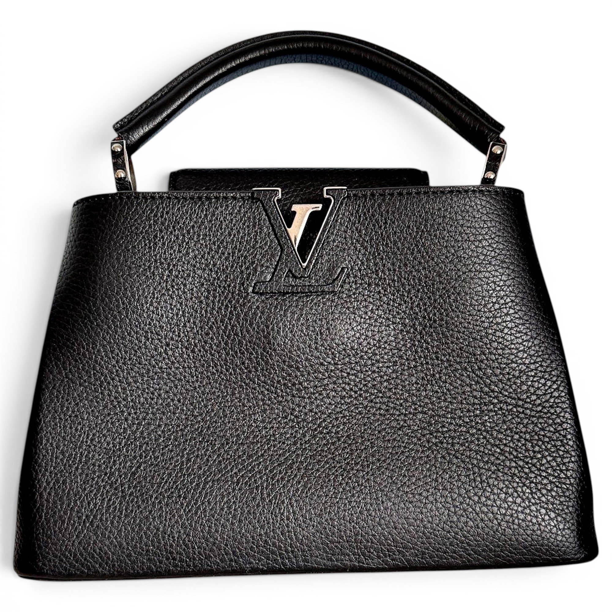 Capucines leather handbag