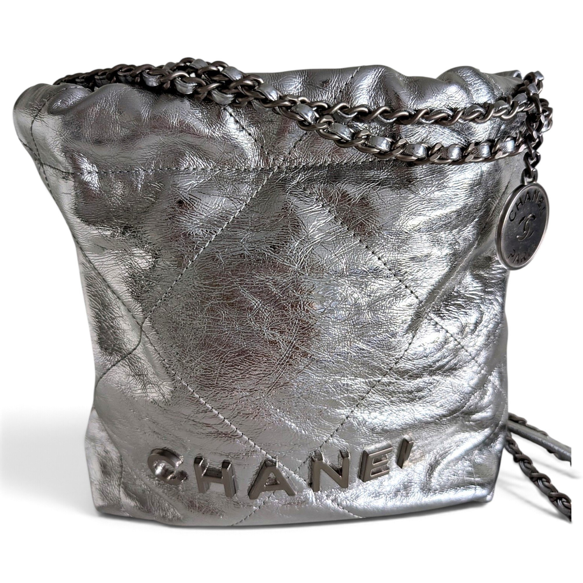Chanel 22 leather handbag