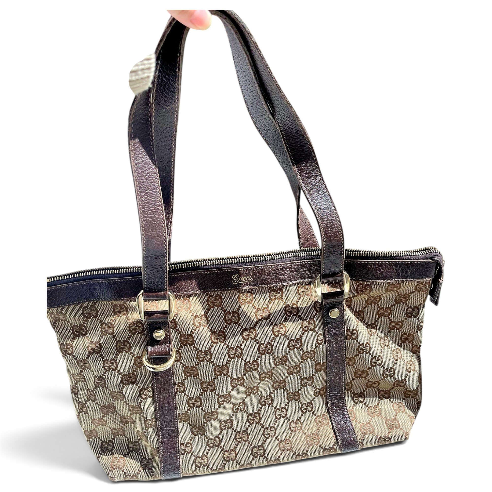 Abbey cloth handbag