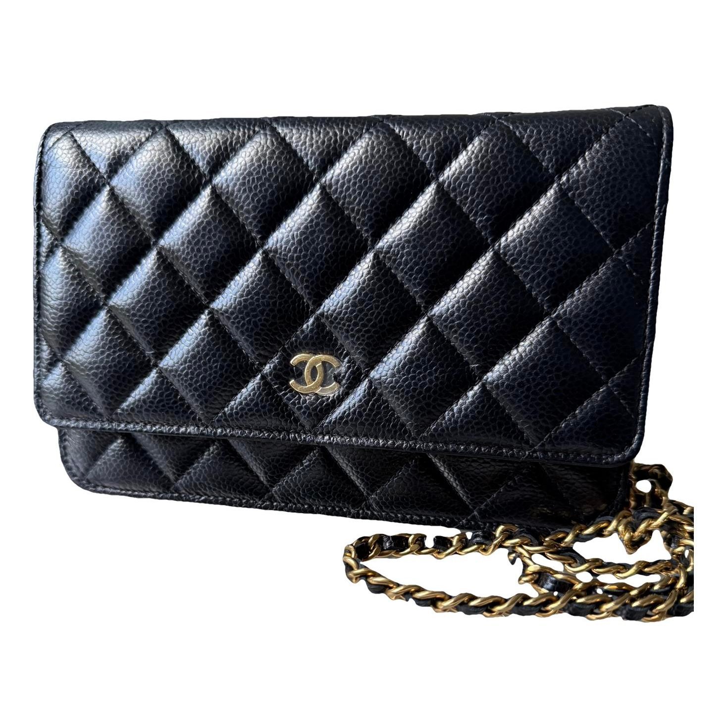 Wallet On Chain Timeless/Classique leather crossbody bag