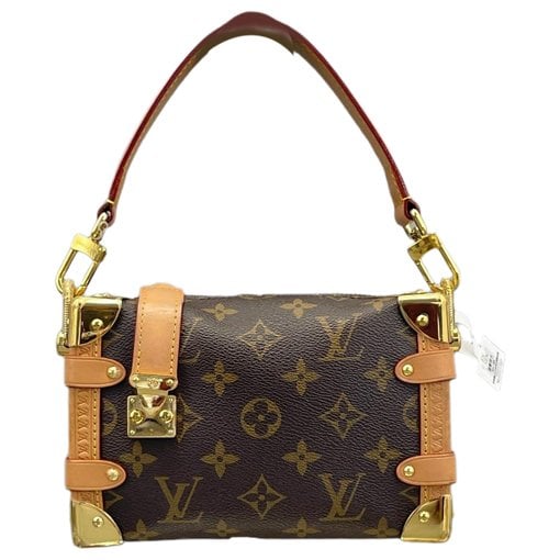 Petite Malle leather crossbody bag