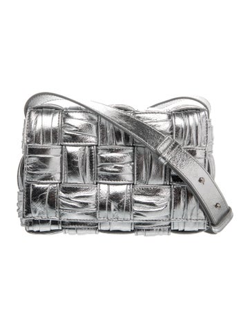 Intrecciato Padded Cassette