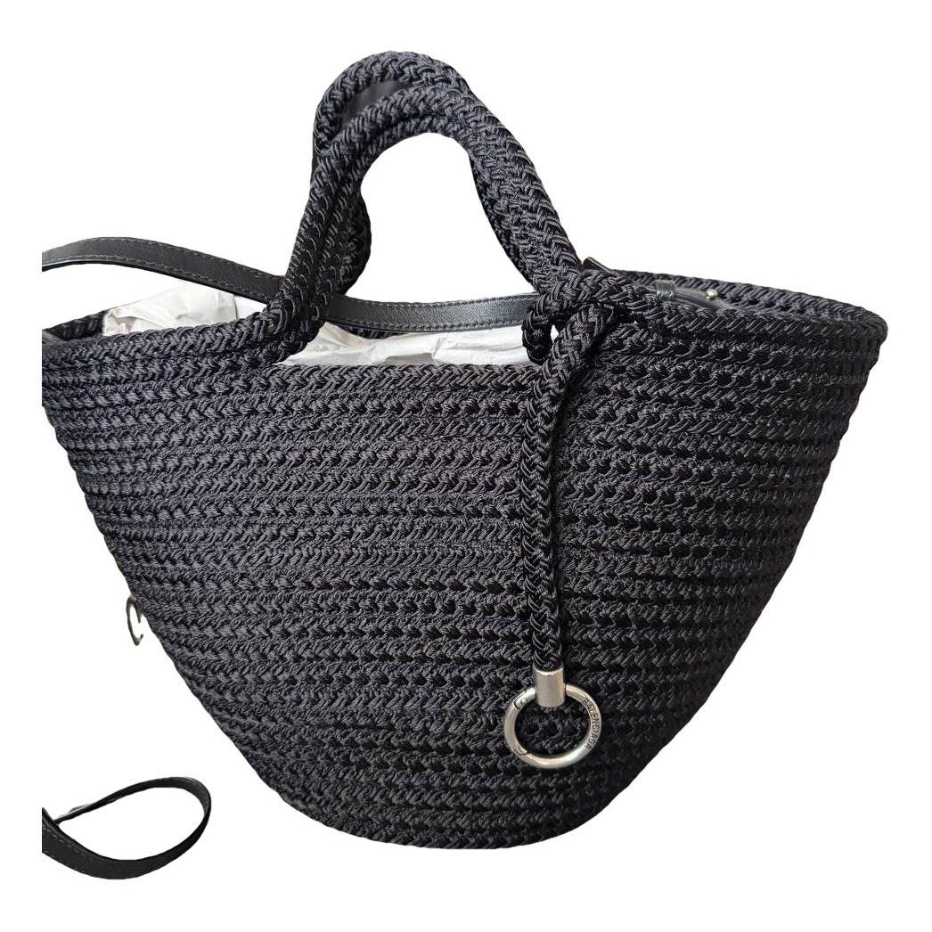 Tote