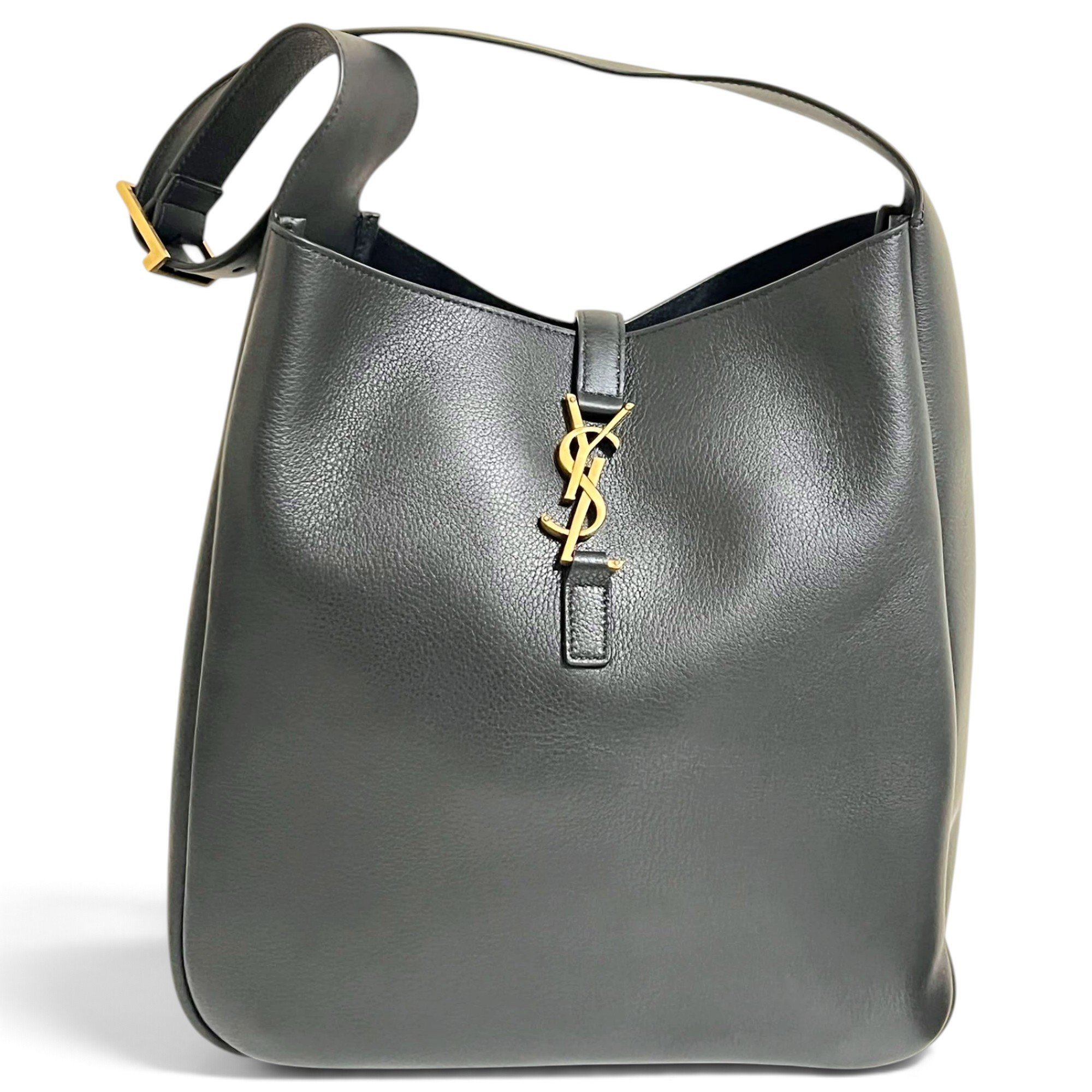 Le 5 à 7 leather handbag