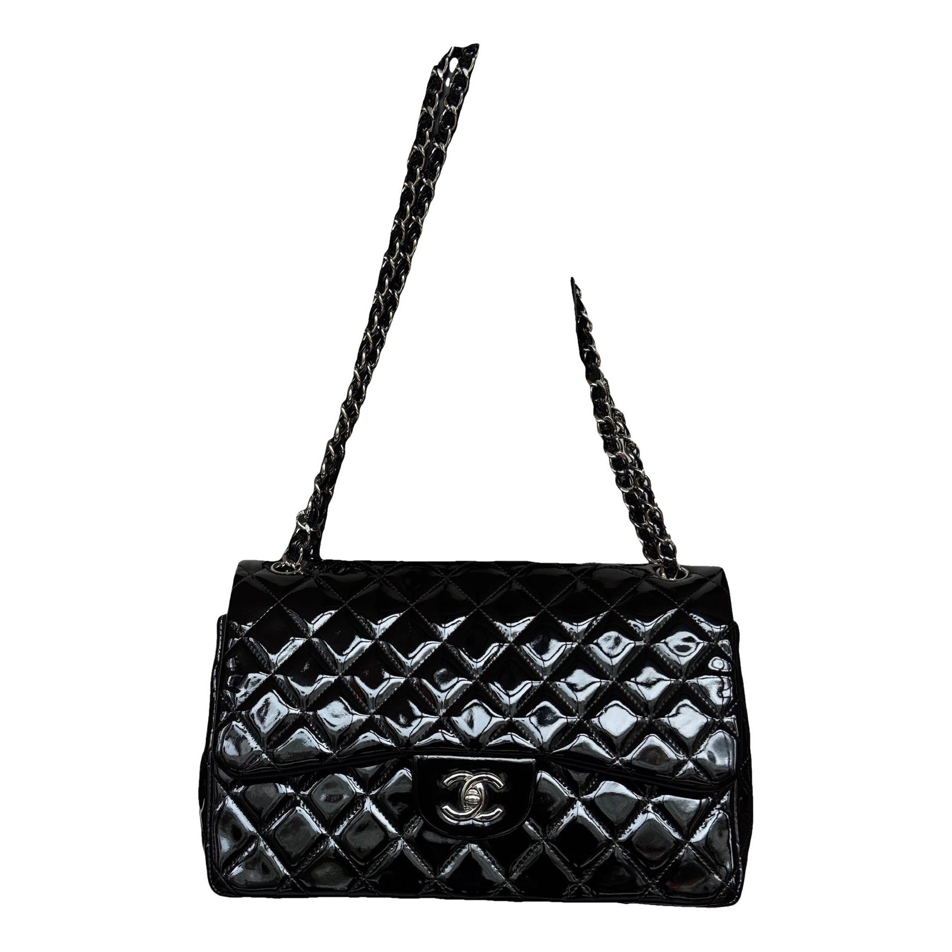 Timeless/Classique leather crossbody bag
