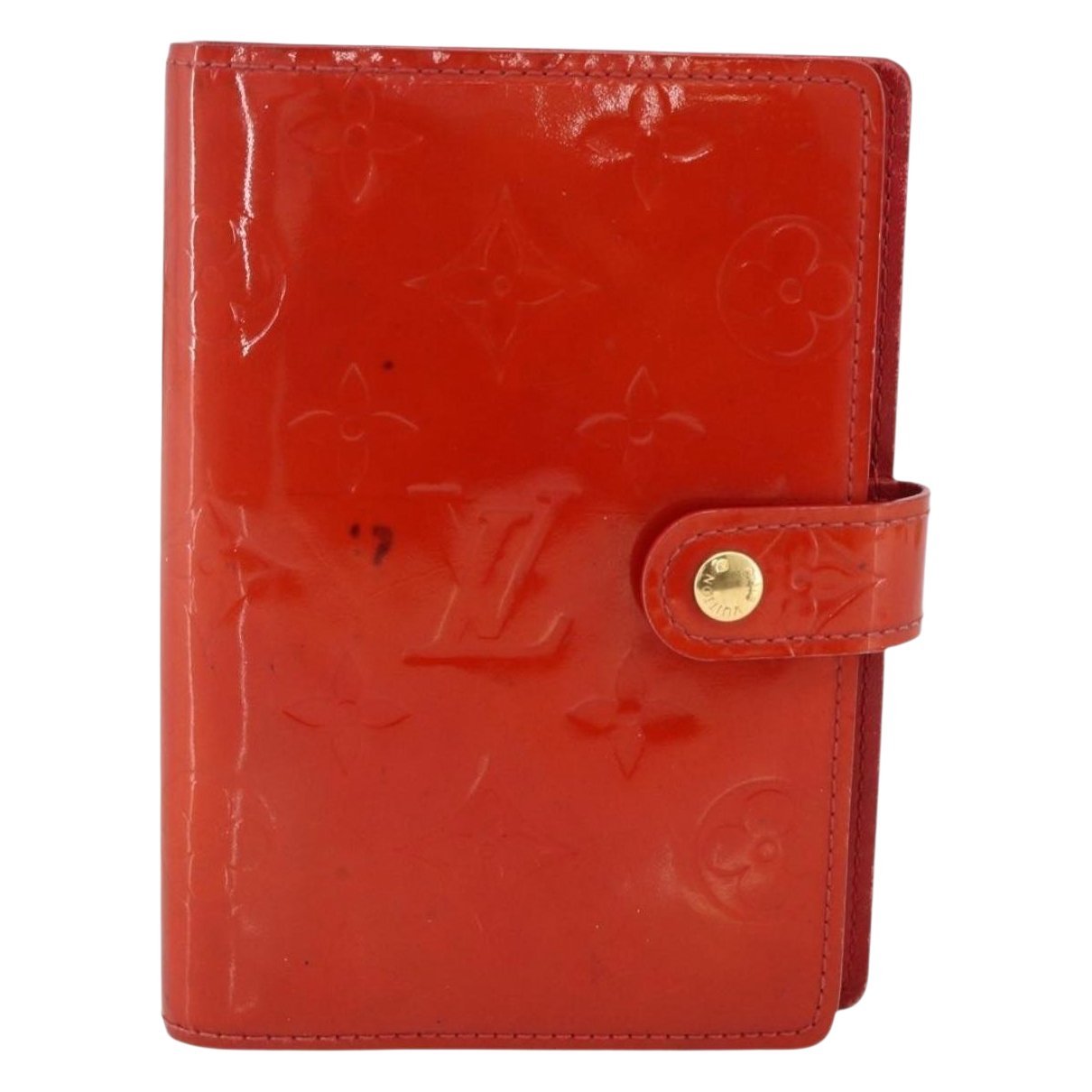 Patent leather clutch bag