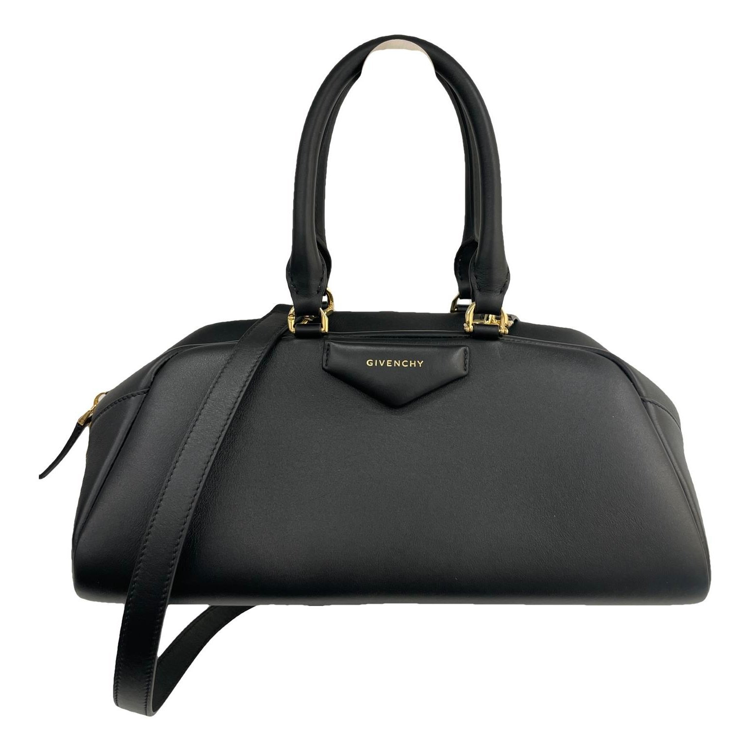 Antigona leather handbag