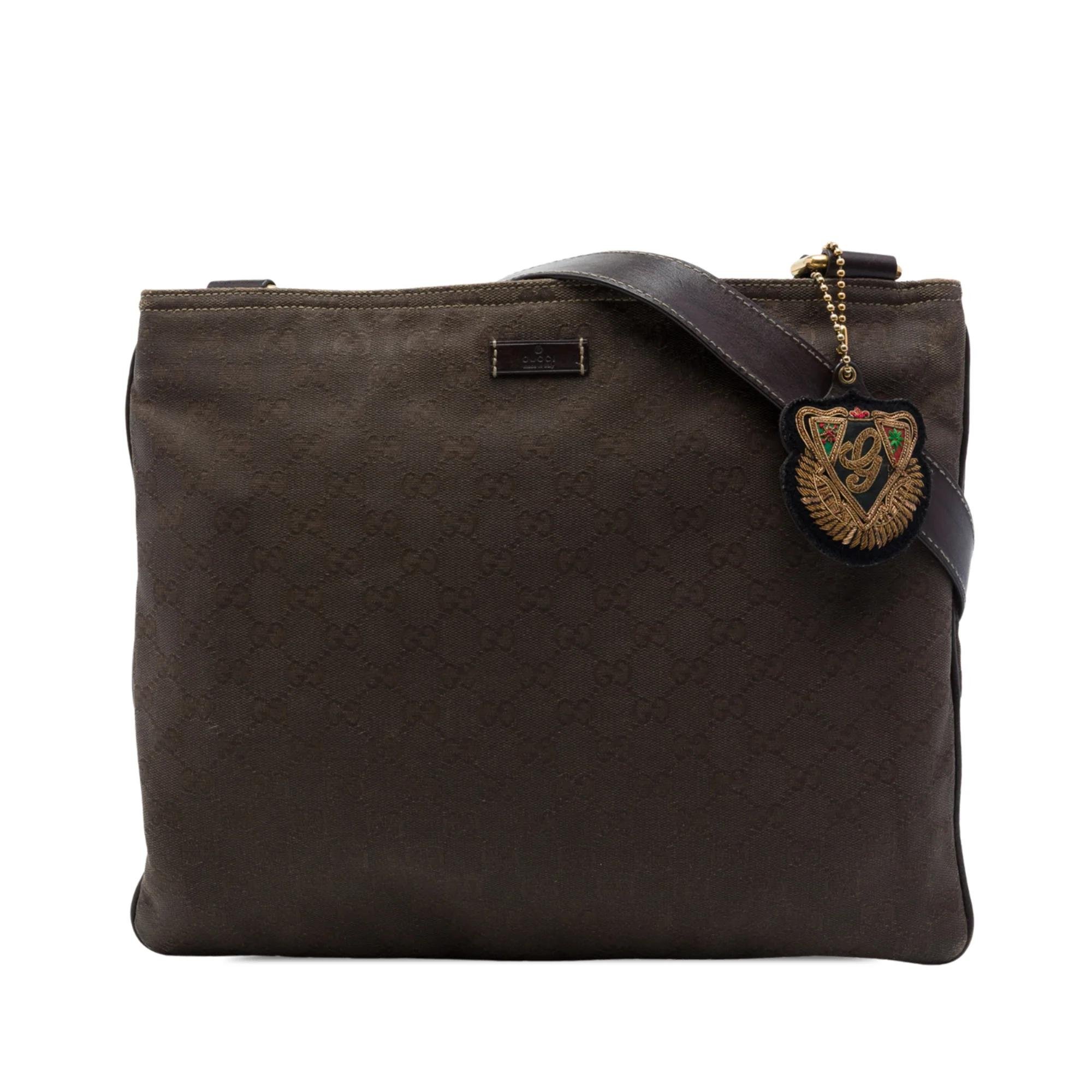 Gucci B leather handbag