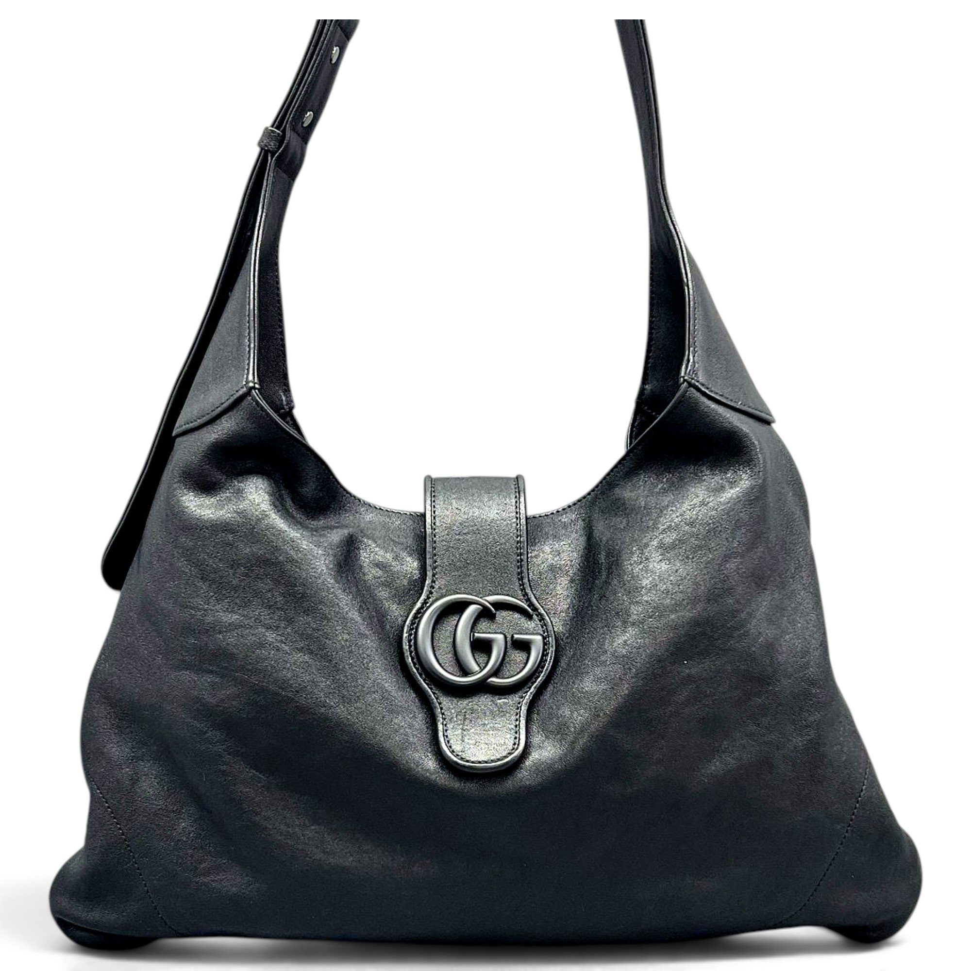 Hobo leather handbag
