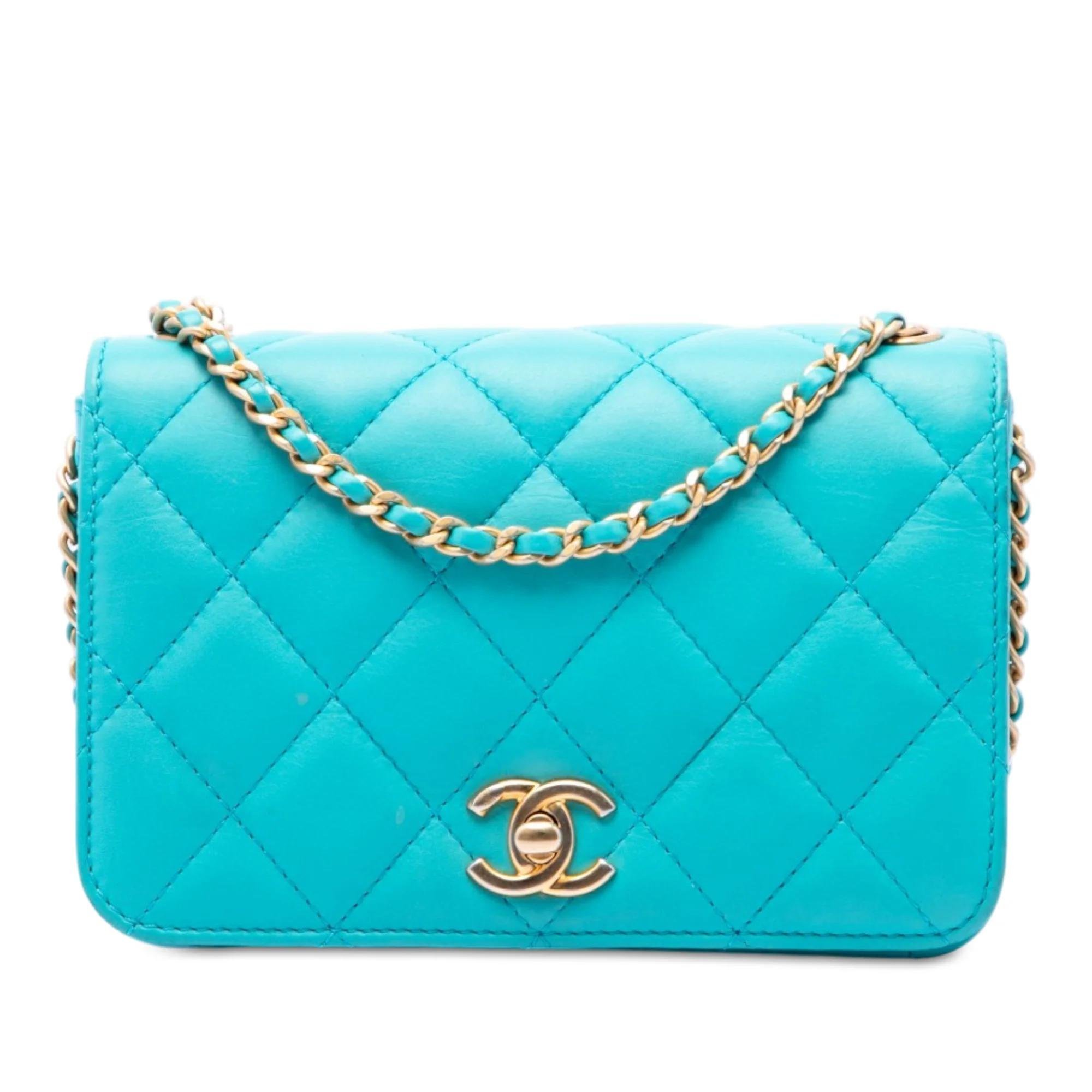 Timeless/Classique leather crossbody bag