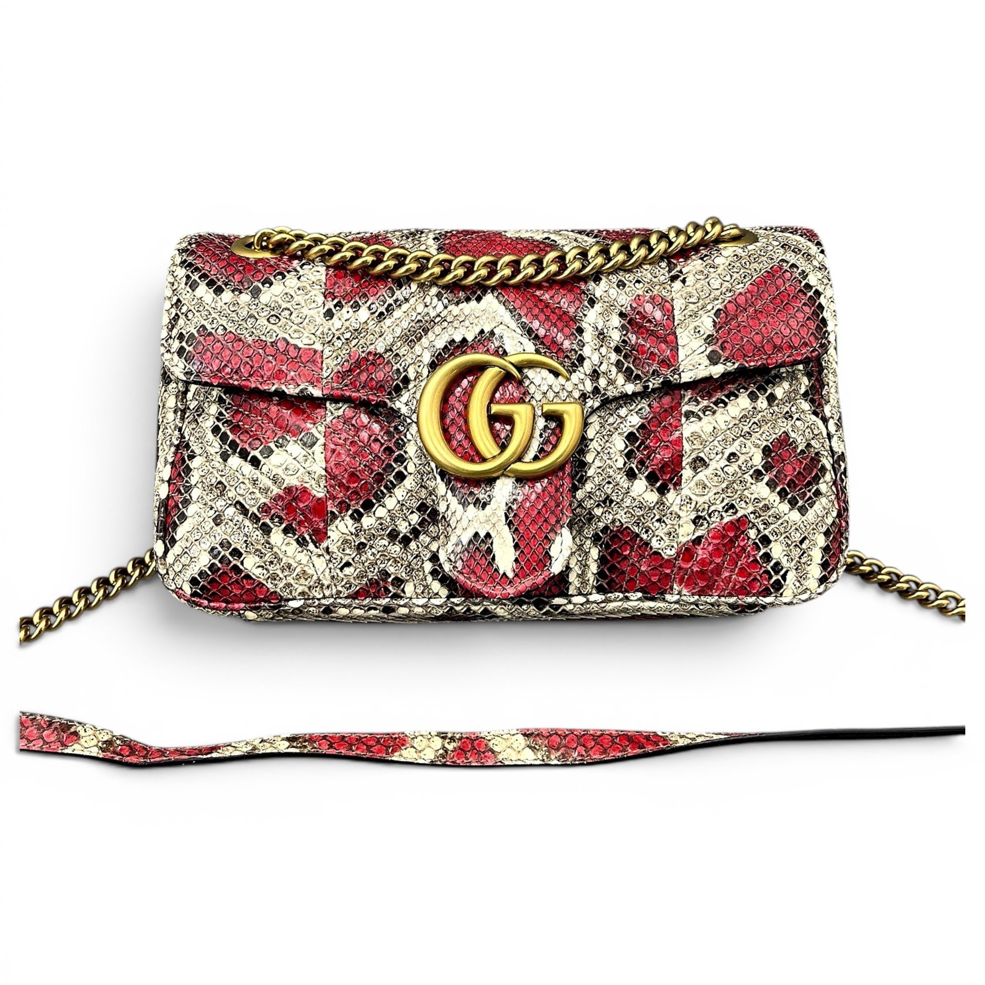 GG Marmont Flap leather crossbody bag