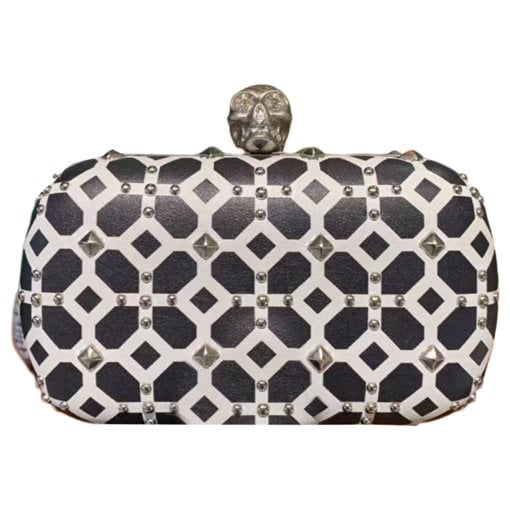 Skull clutch bag