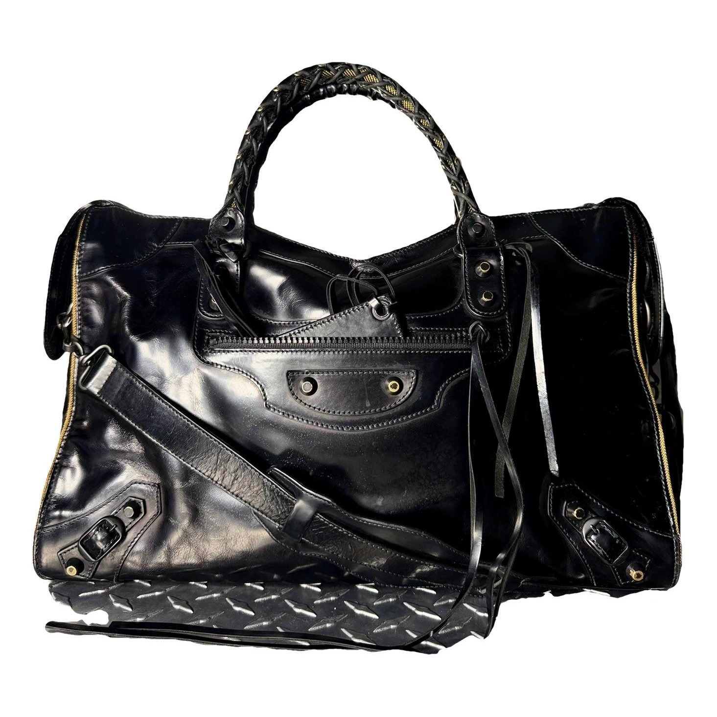 City leather handbag