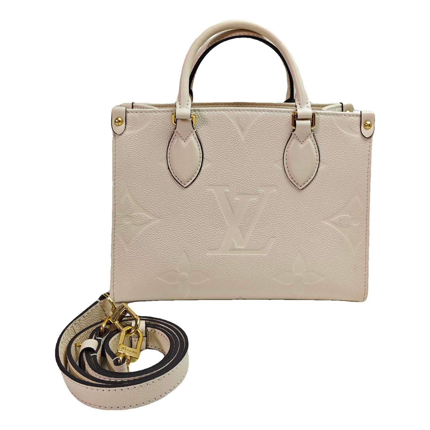 Onthego leather handbag