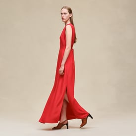 Sleeveless embroidered caftan