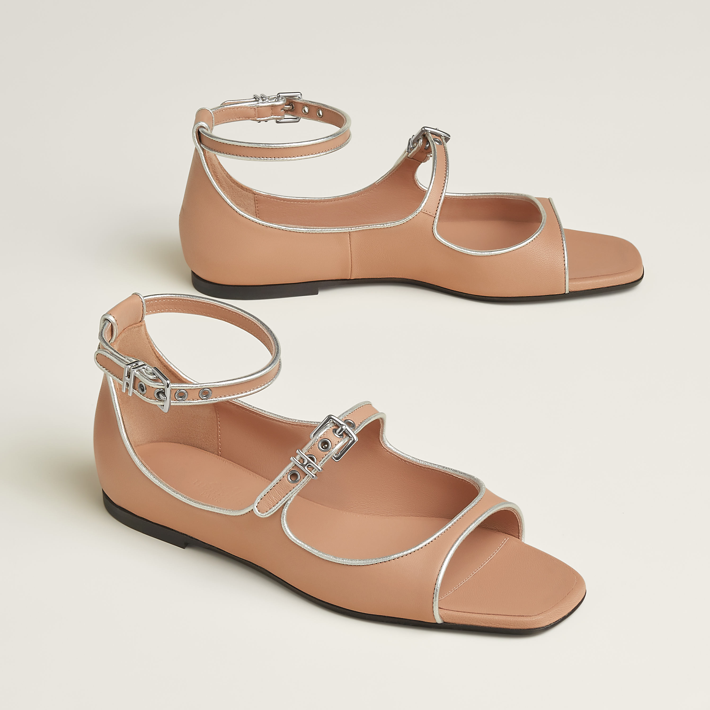 Kristen sandal