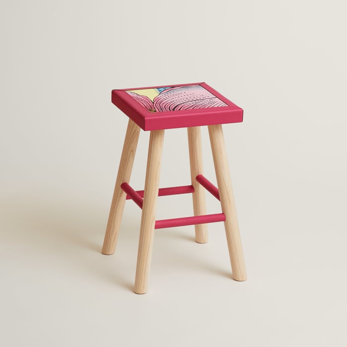 Random Stool MM