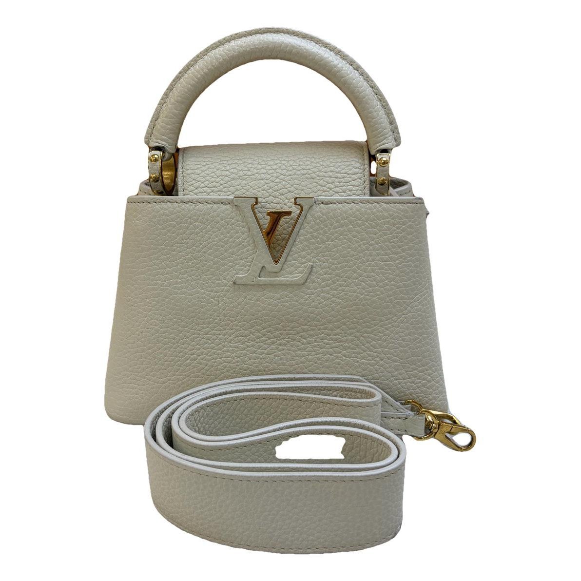 Capucines leather handbag