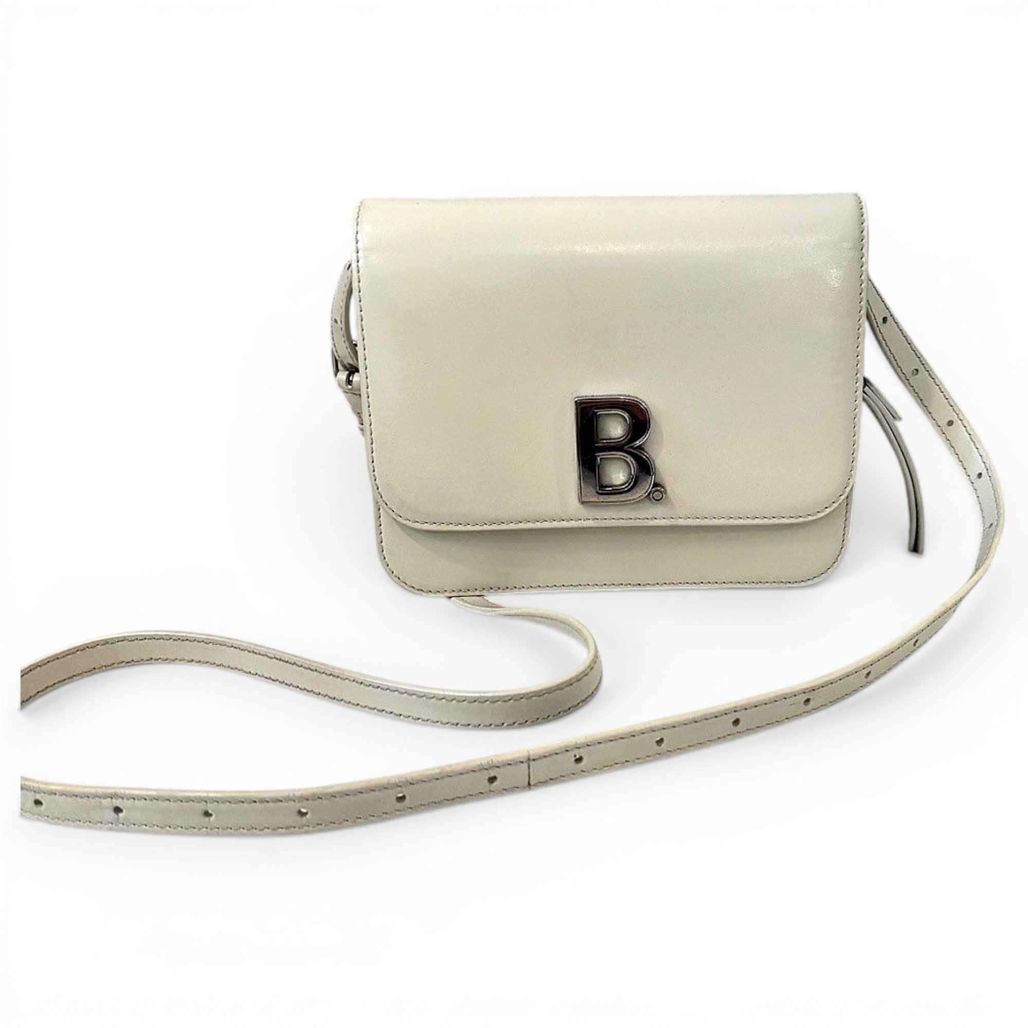 B leather crossbody bag