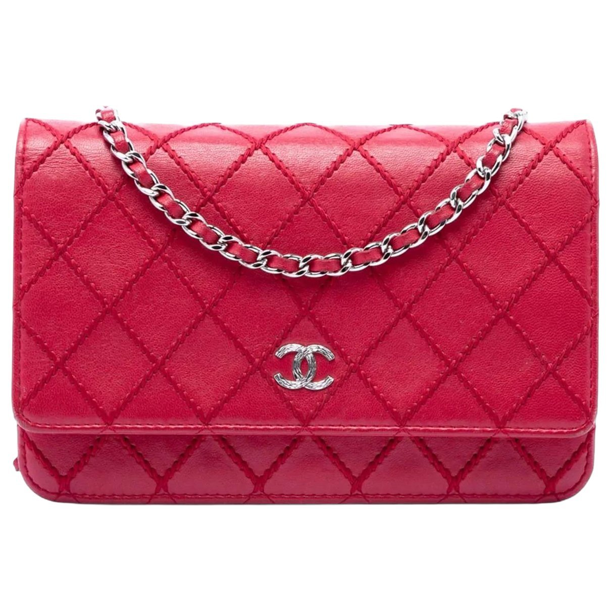 Wallet On Chain leather crossbody bag