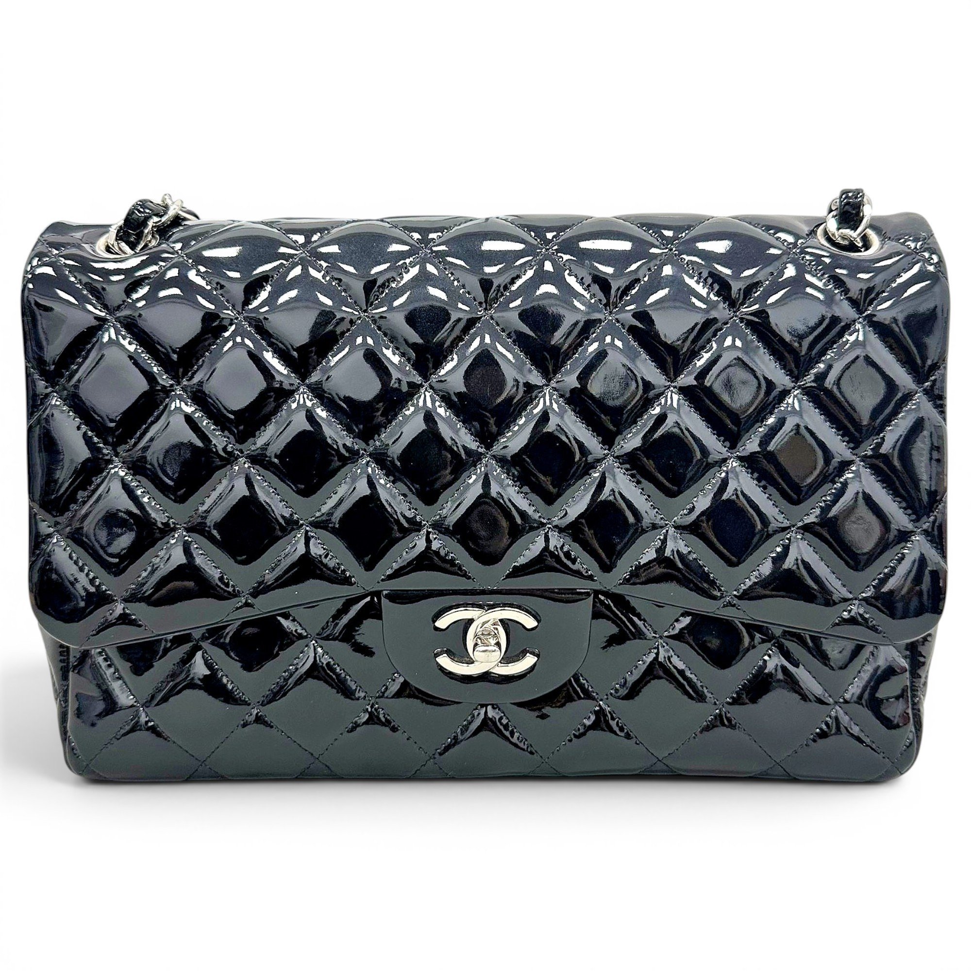Timeless/Classique patent leather handbag