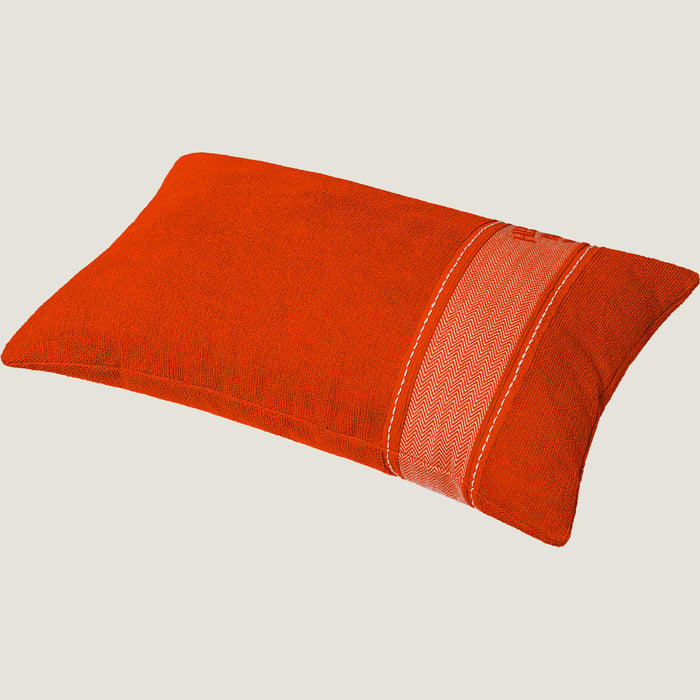 Orange Géranium Yachting Uni Beach Pillow