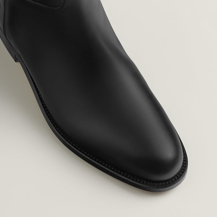 Noir Jumping Boot