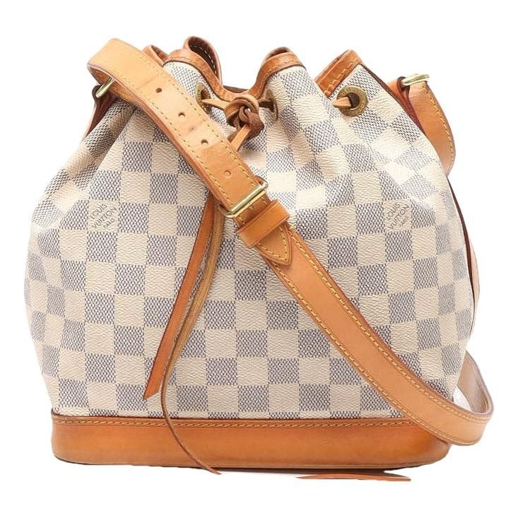 Noé leather crossbody bag