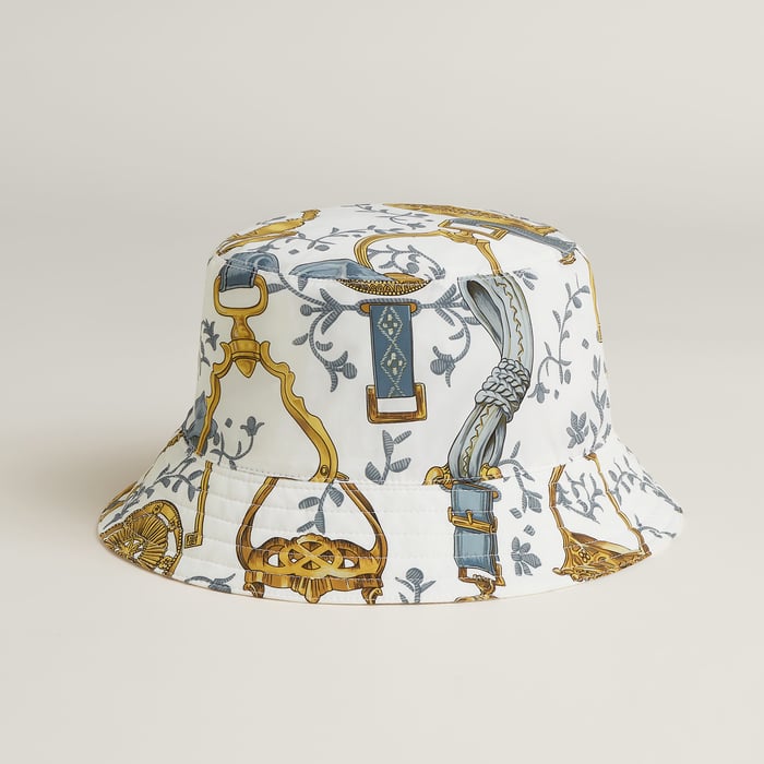Blanc Fred Etriers Reversible Bucket Hat