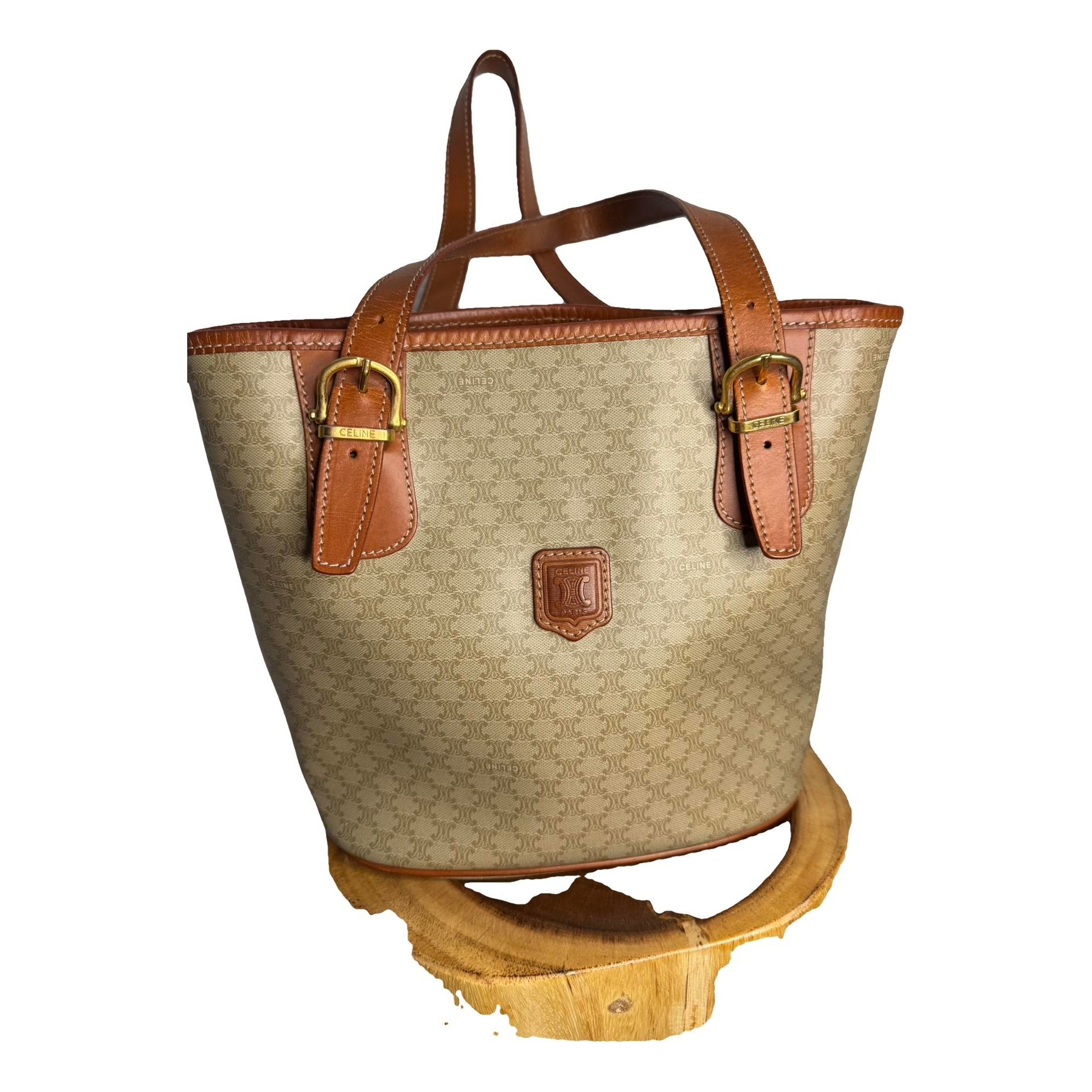 Tote