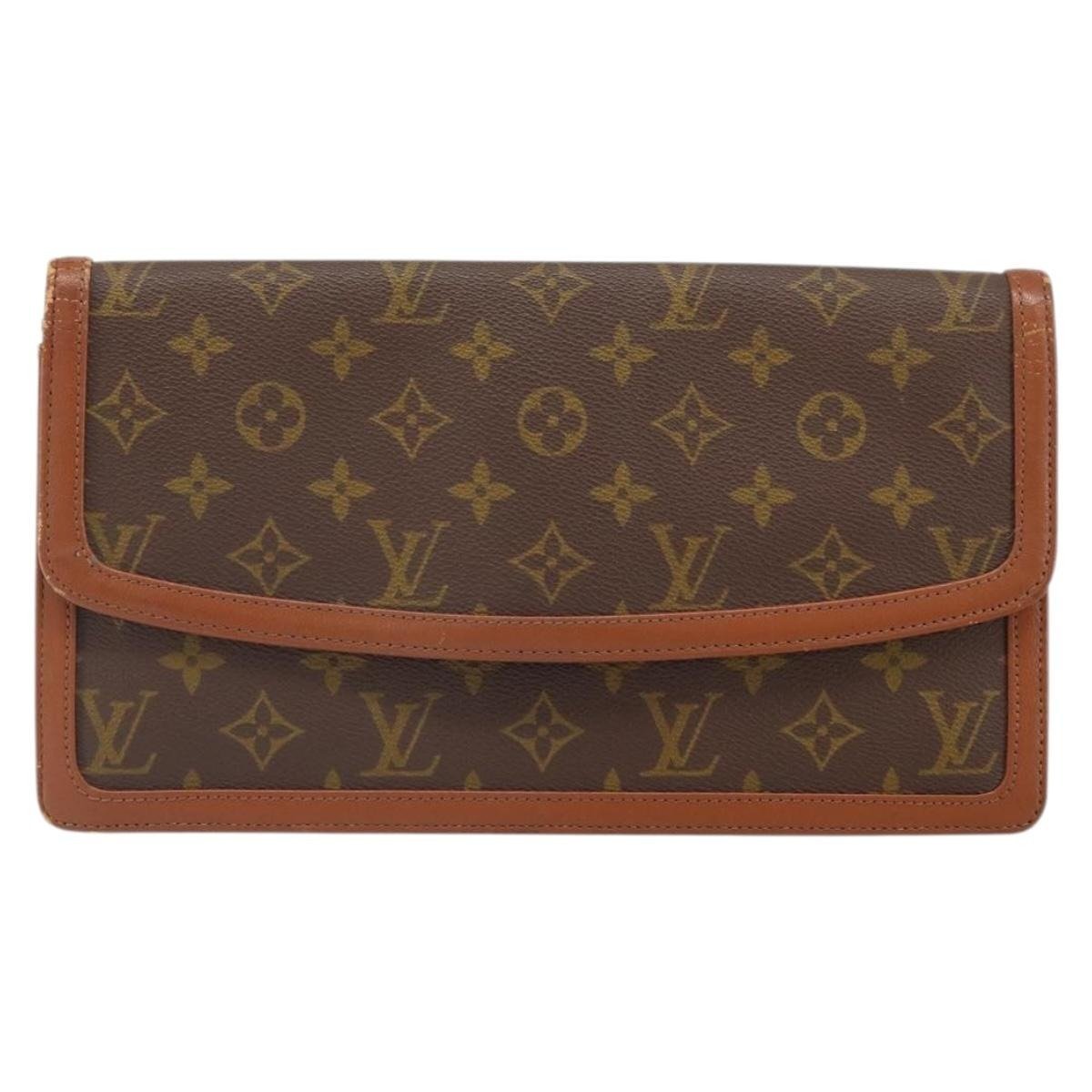 Leather clutch bag