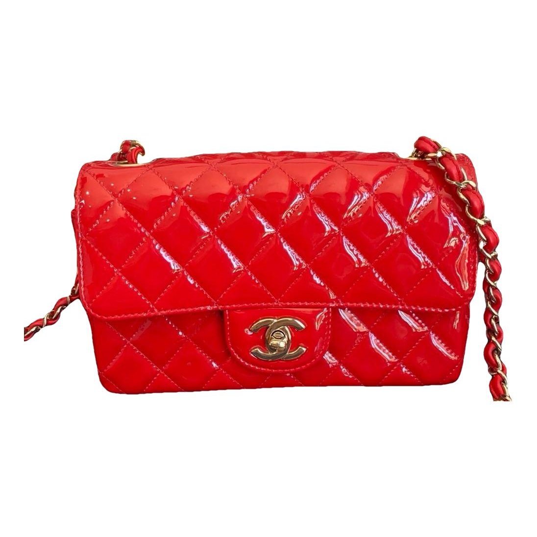 Timeless/Classique patent leather crossbody bag