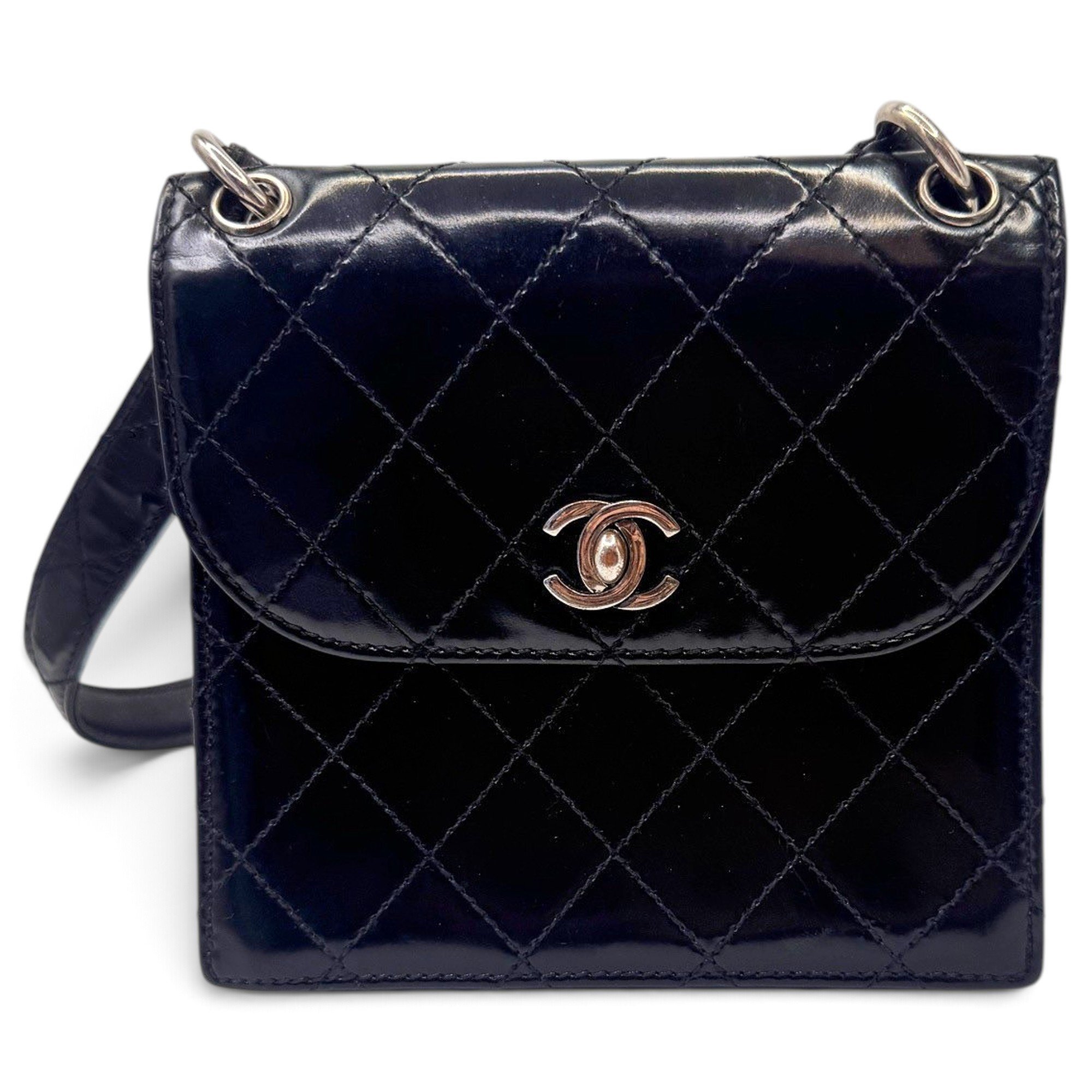 Patent leather handbag