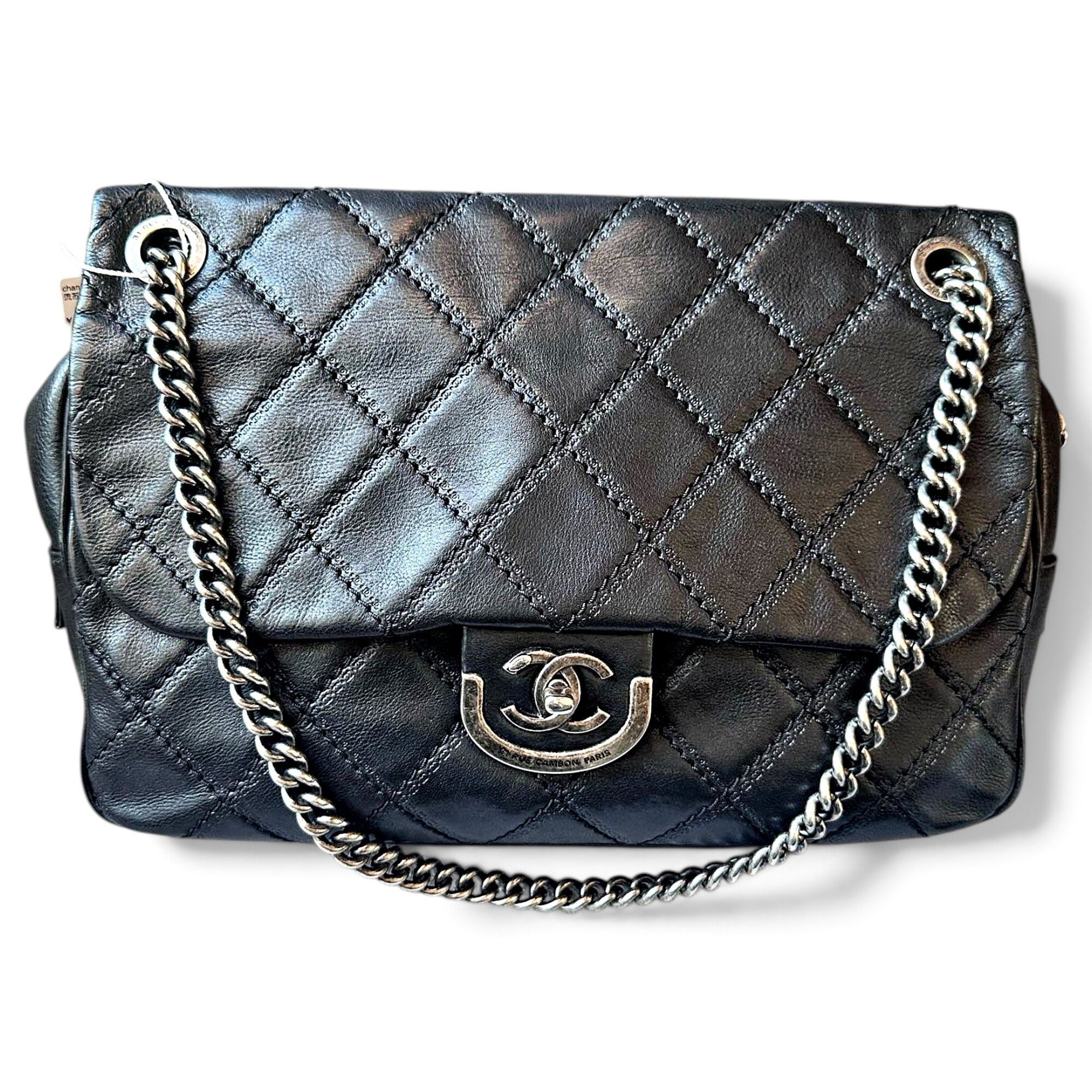 Timeless/Classique leather crossbody bag