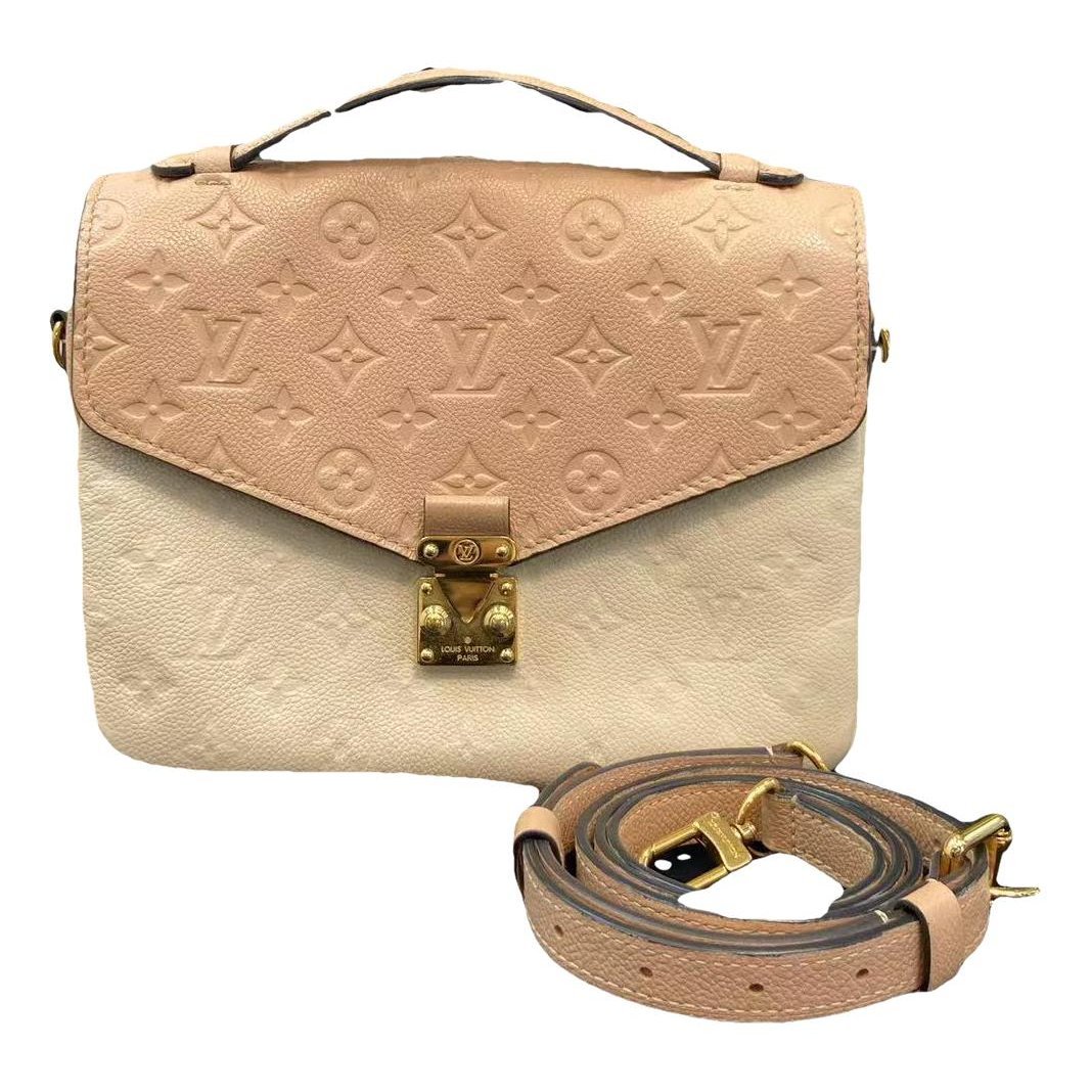 Metis leather handbag