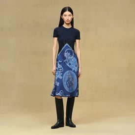 "Ex-Libris a Main Levee" short-sleeve twillaine long dress