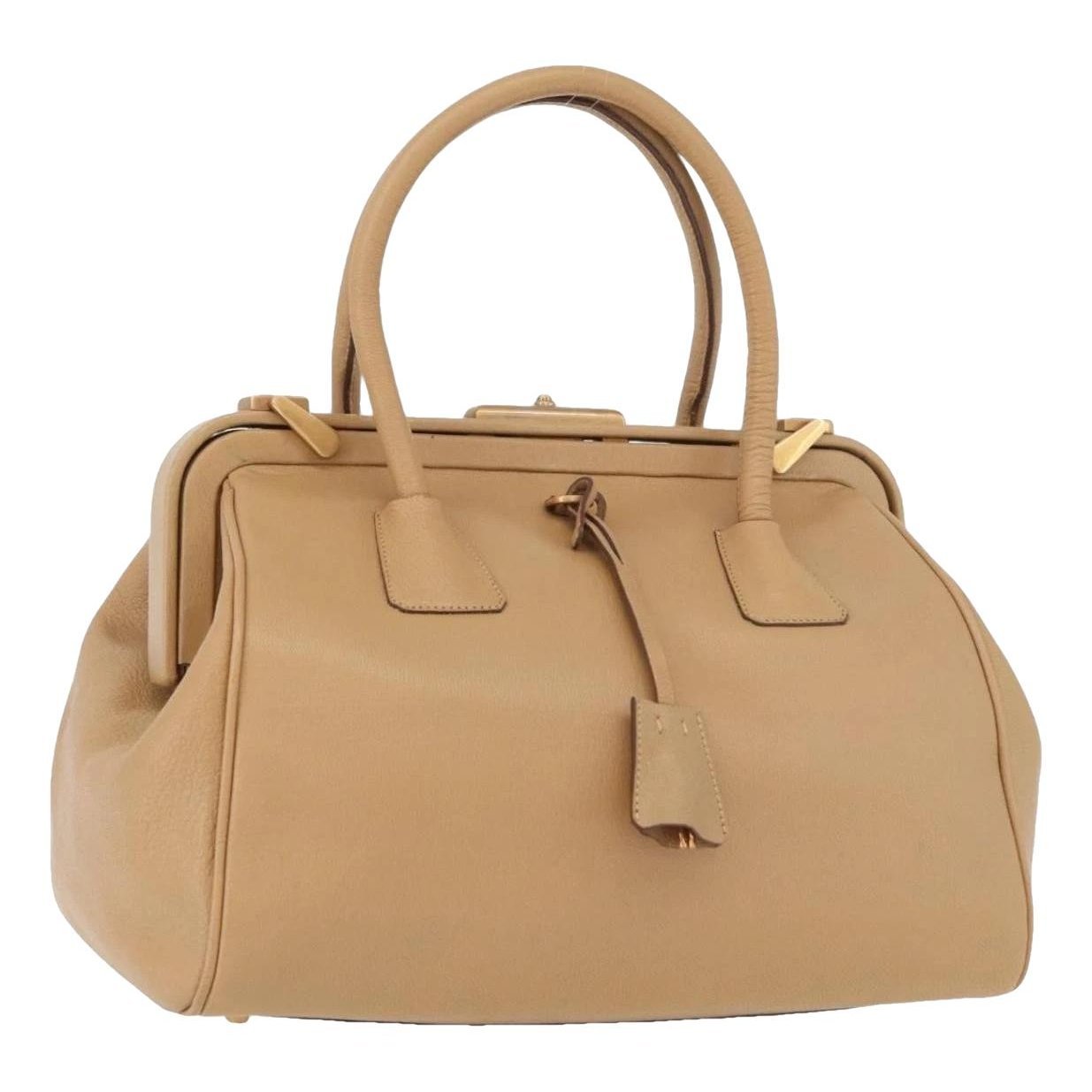 Leather handbag