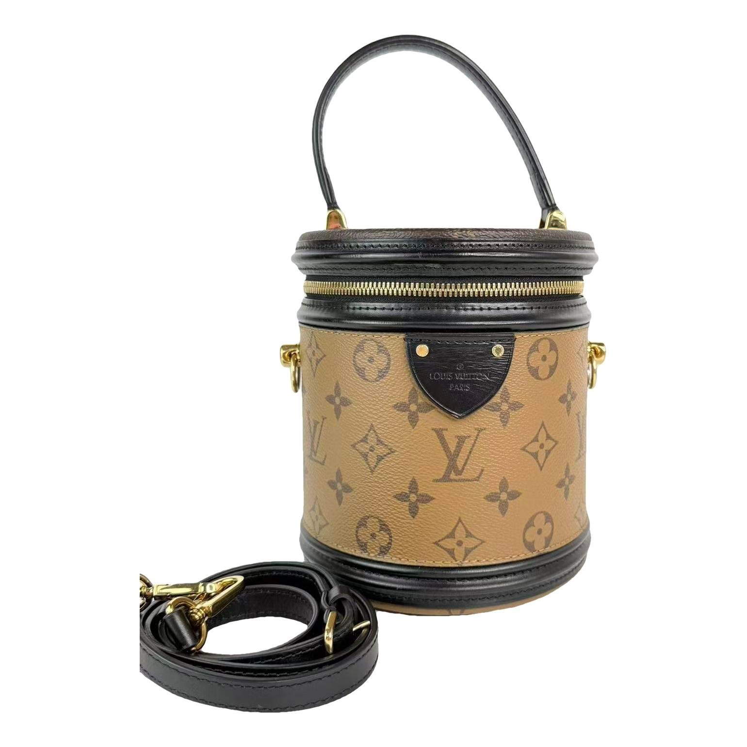 Cannes leather crossbody bag