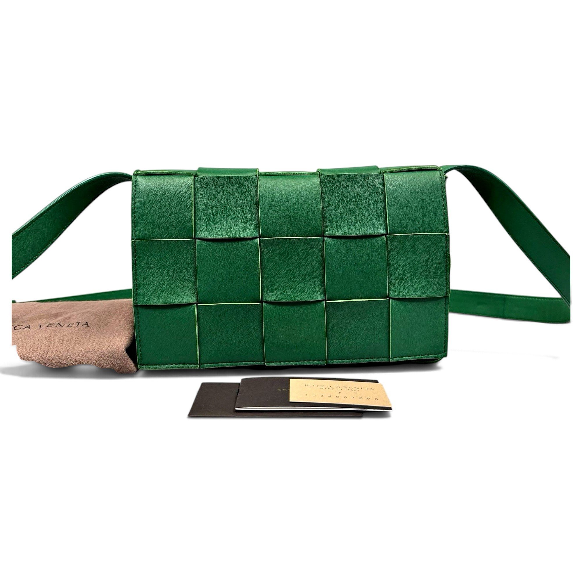 Cassette leather crossbody bag