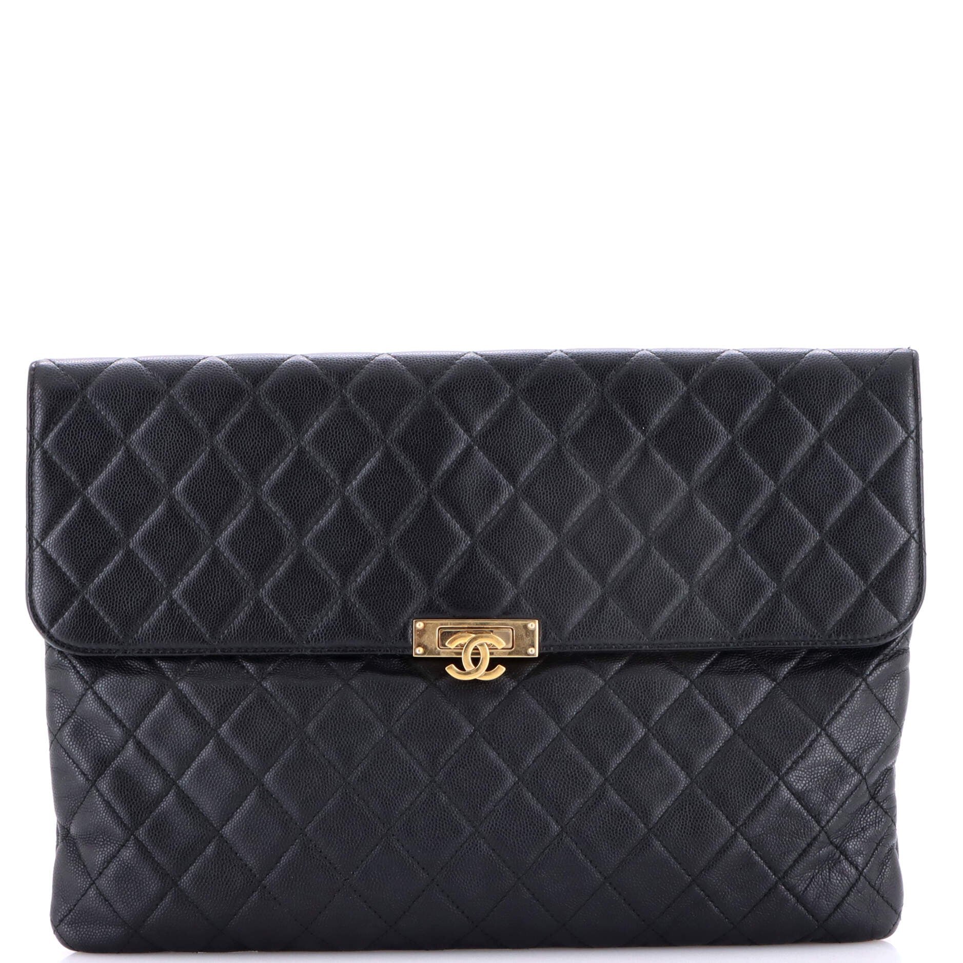 Golden Class O Case Clutch Quilted Caviar Large