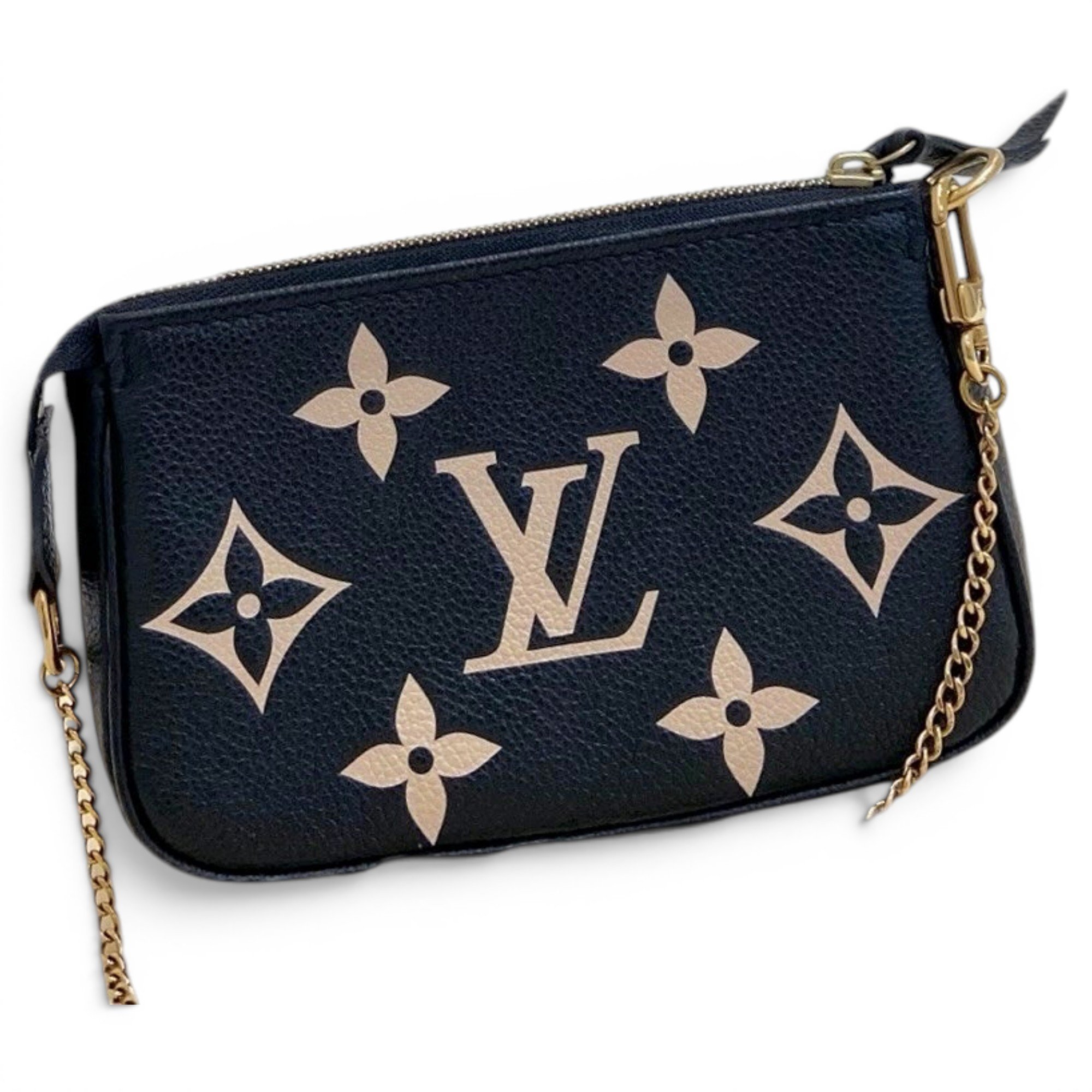 Pochette Accessoire leather handbag
