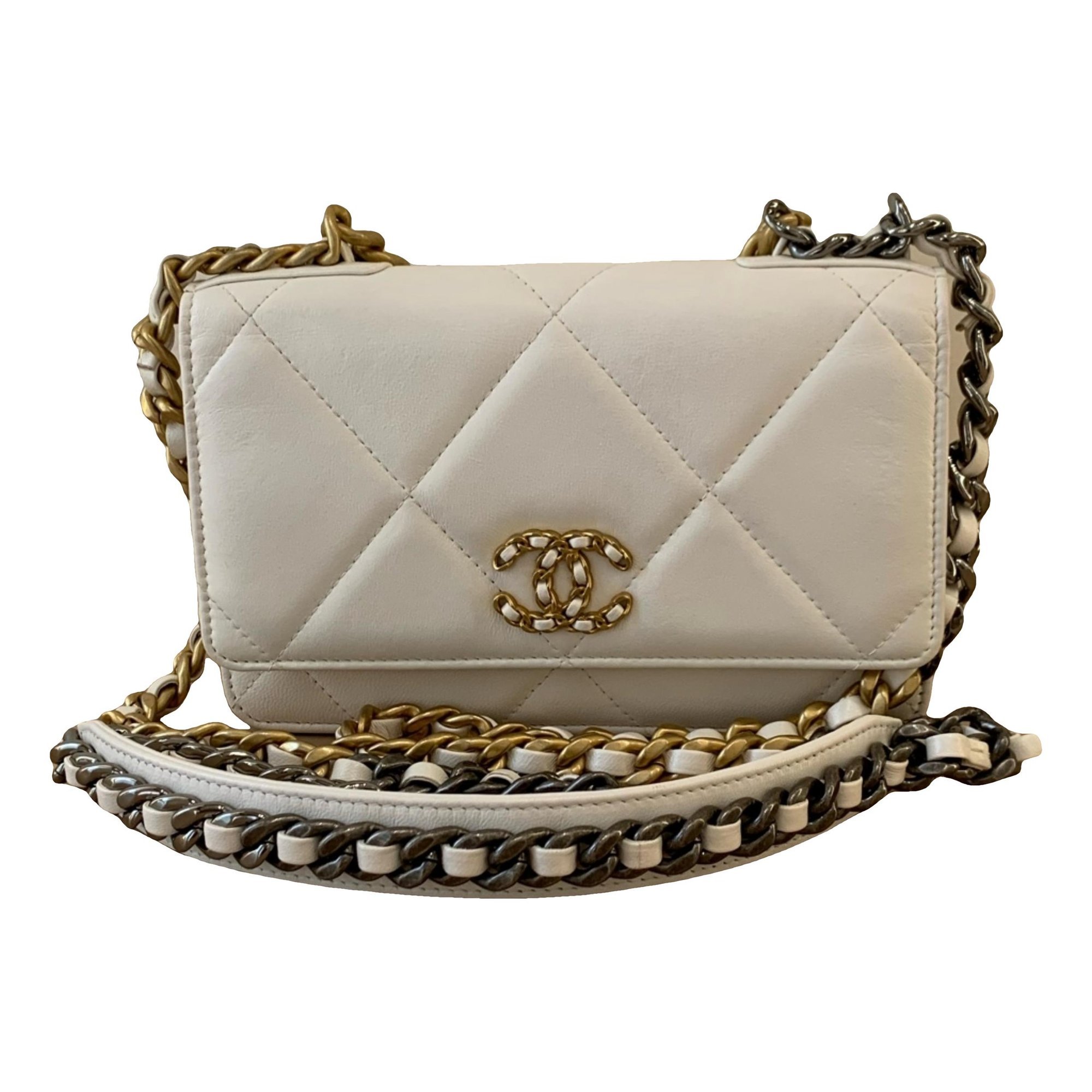 Wallet On Chain Chanel 19 leather handbag