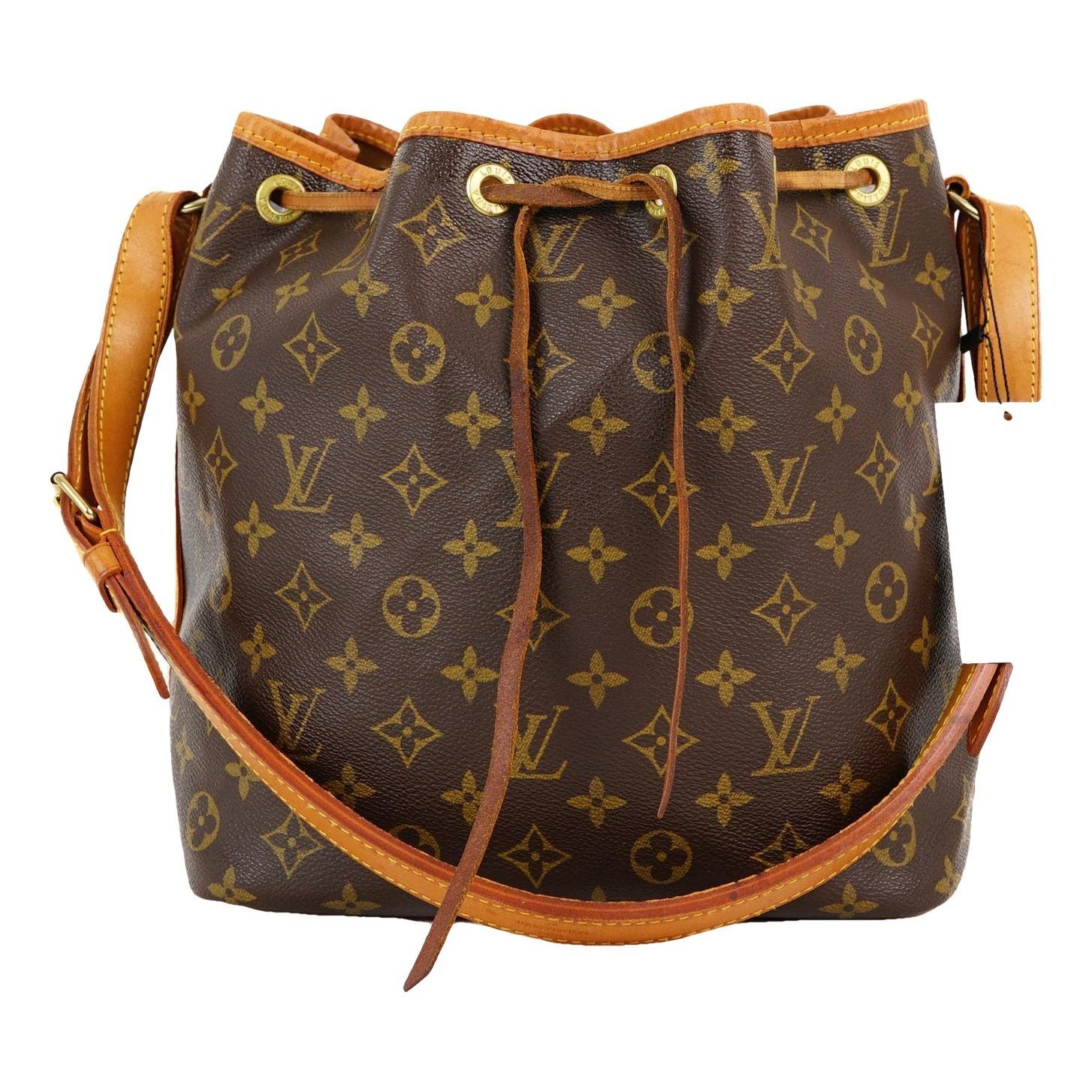 Poche Noé leather handbag