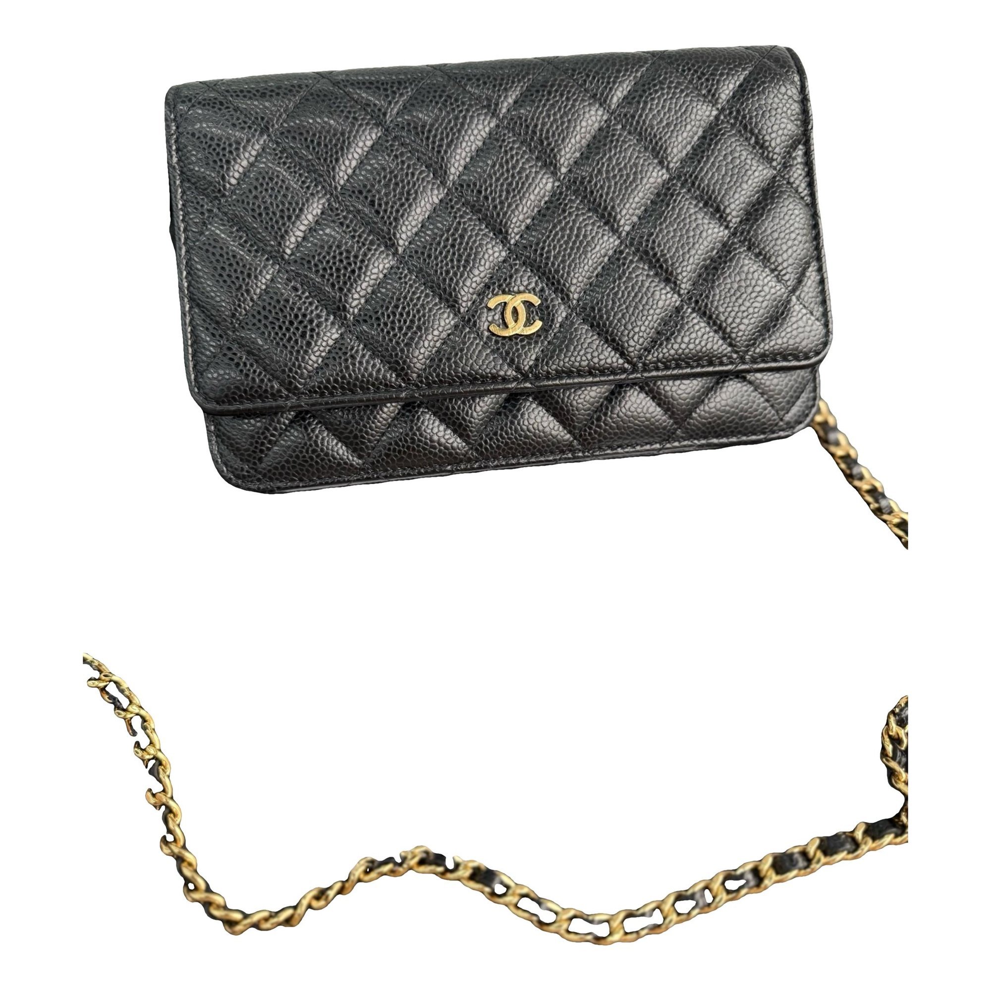 Wallet On Chain Timeless/Classique leather crossbody bag