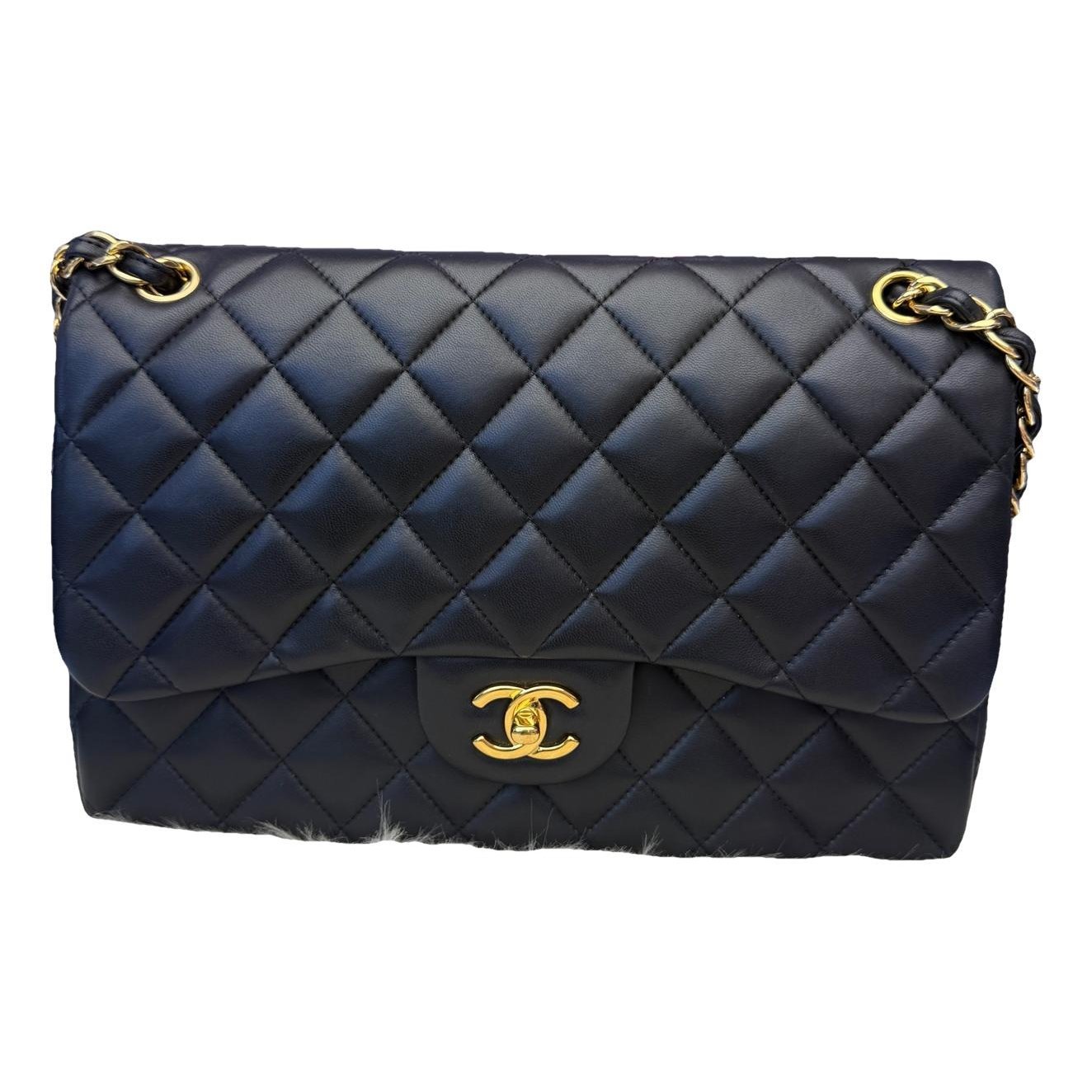 Timeless/Classique leather crossbody bag