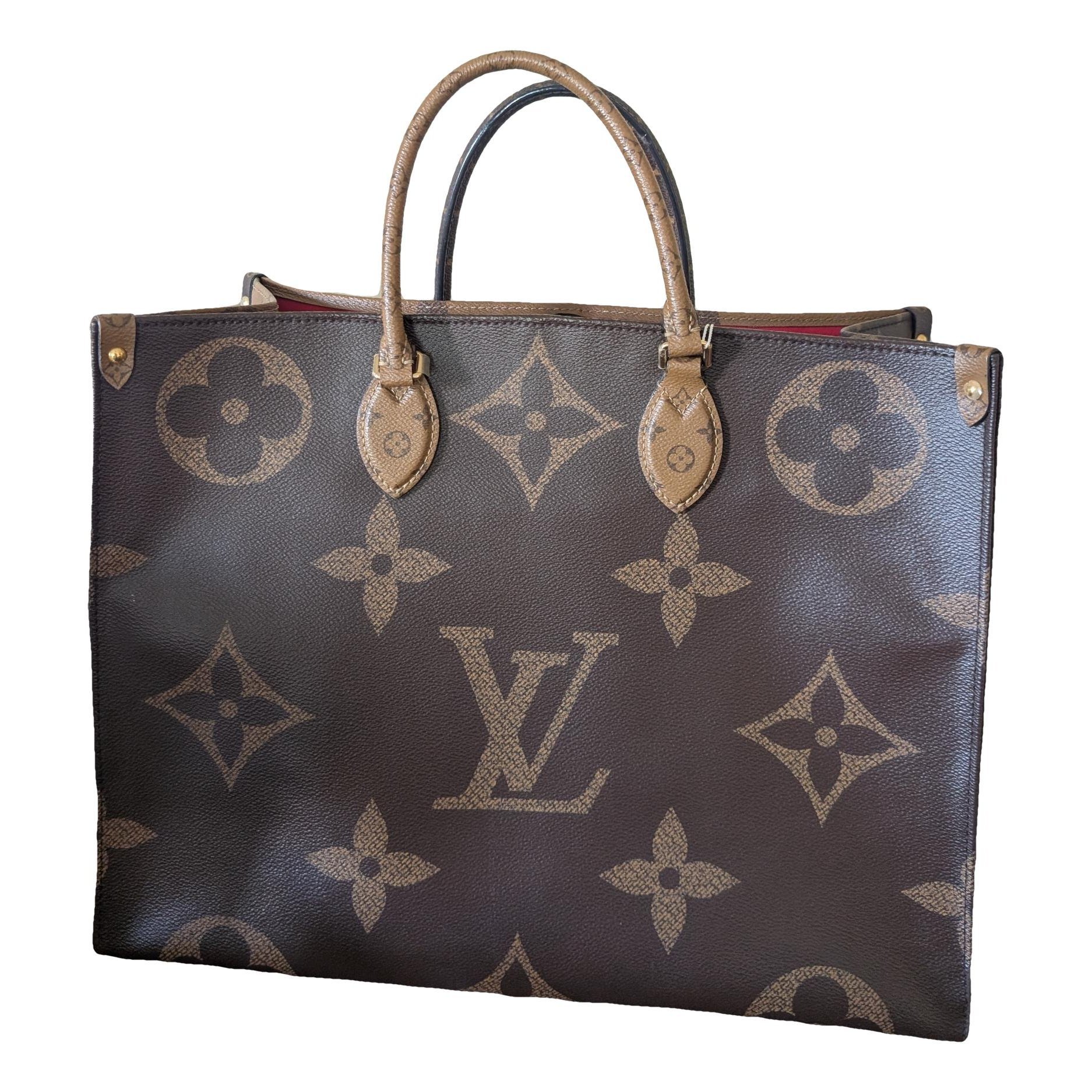 Onthego leather tote