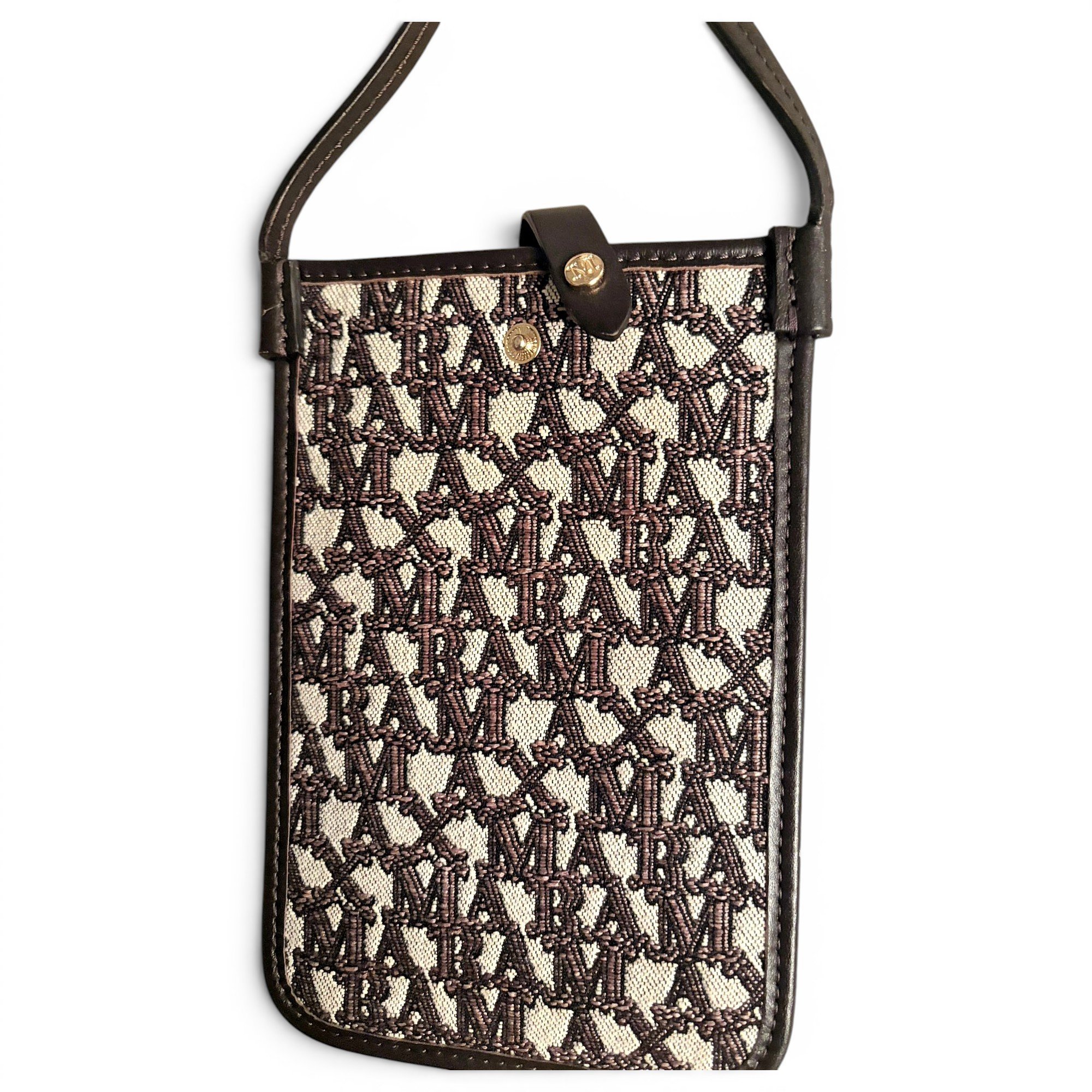 Cloth clutch bag